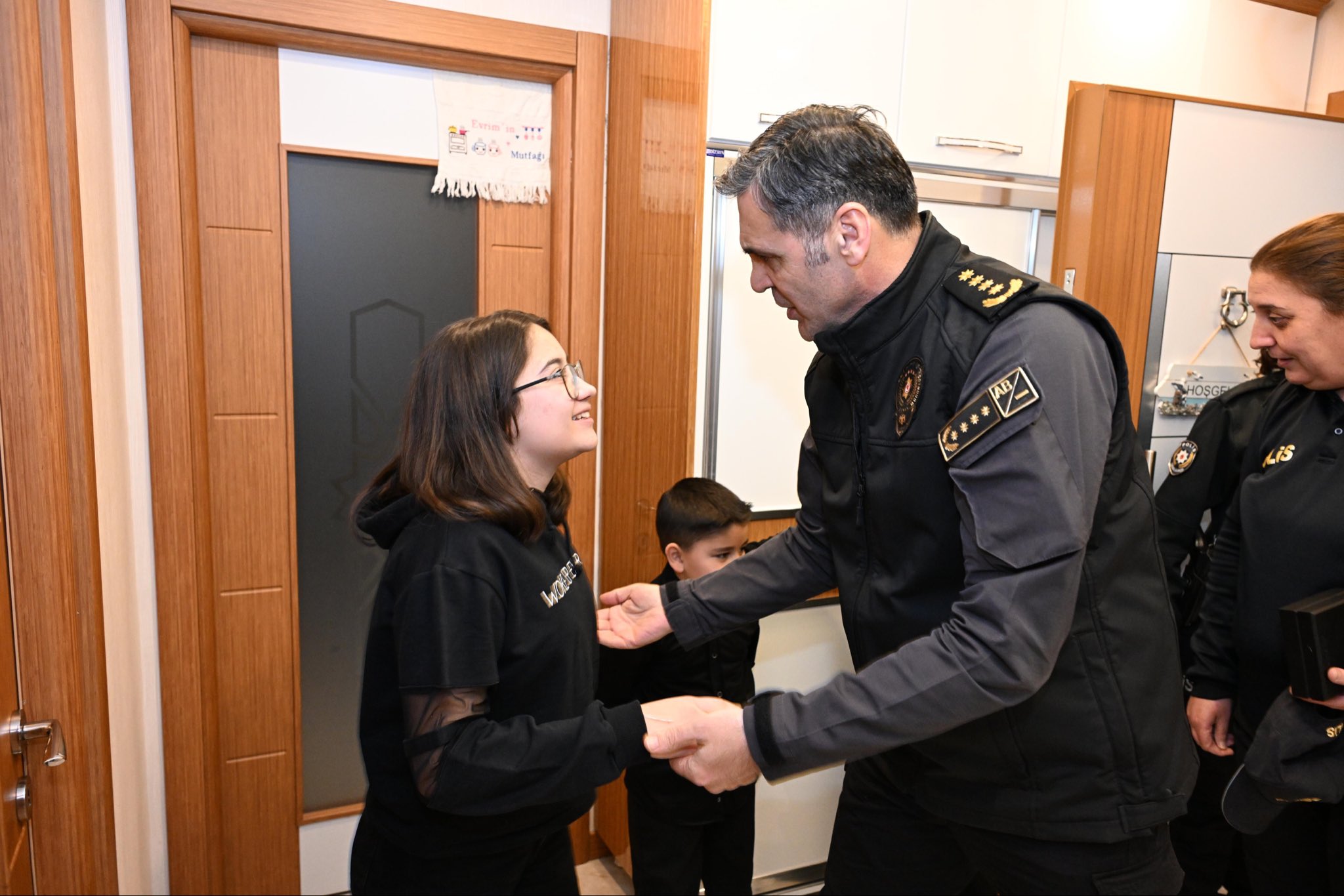 Şehit polis ailesi ziyareti Kayseri Emniyet