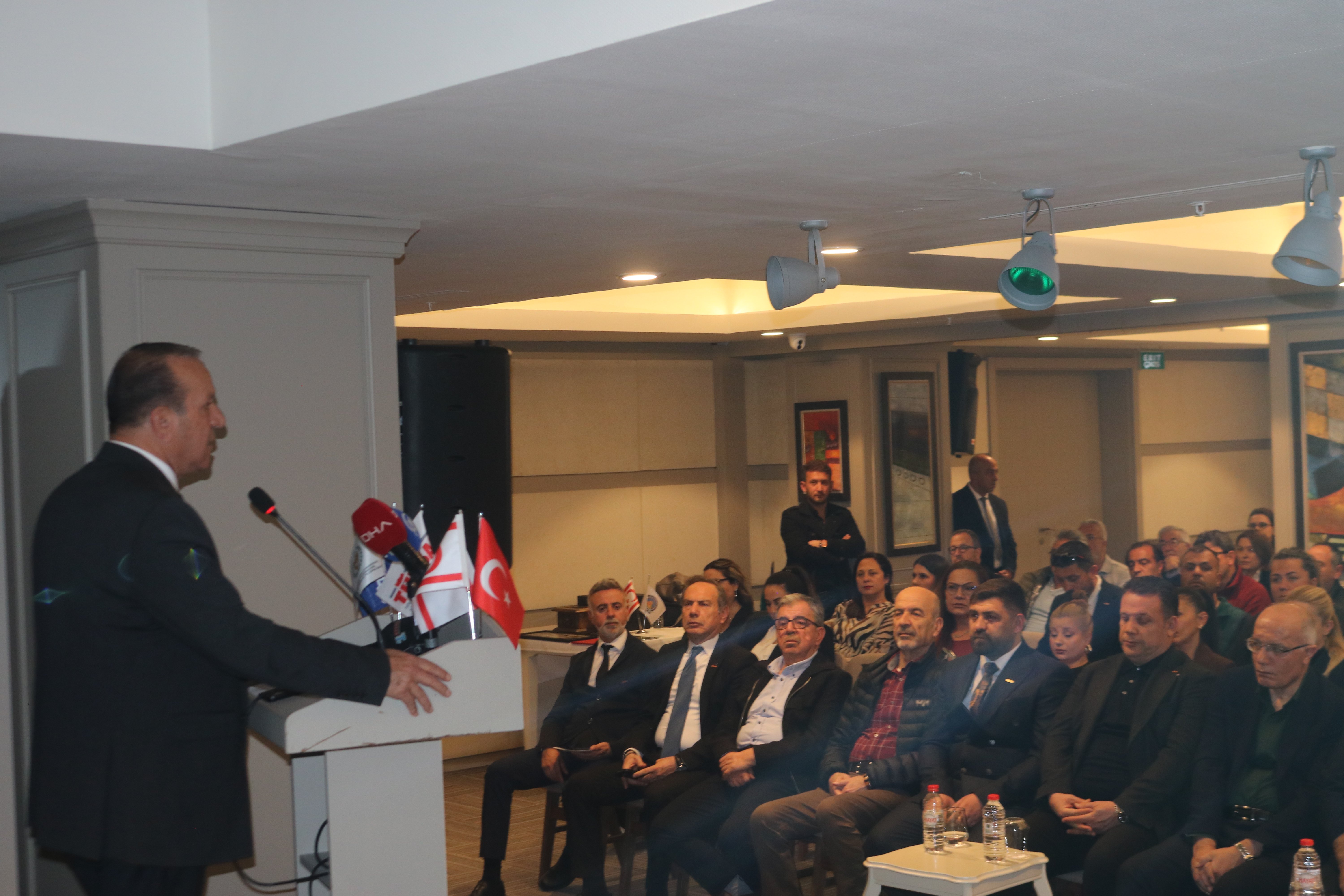 KKTC Başbakan Yardımcısı Fikri Ataoğlu