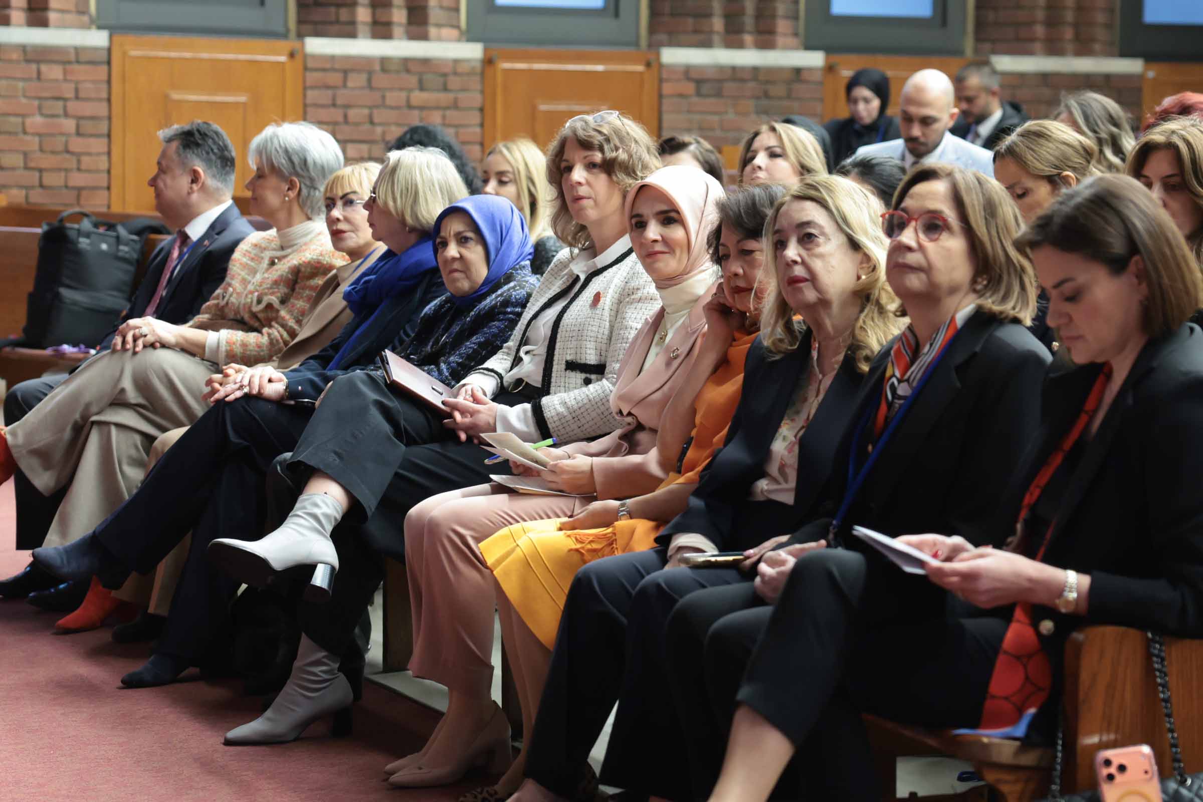 Bakan Mahinur Özdemir Göktaş BM toplantısında konuşuyor