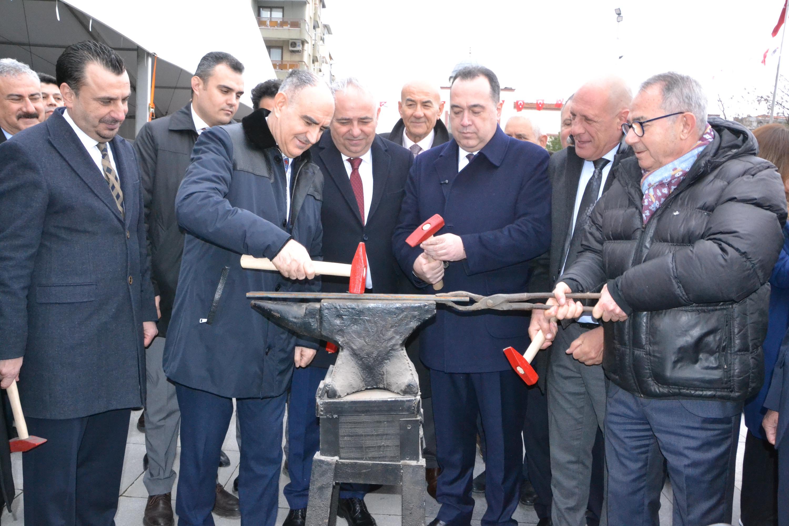 Mesir Töreni Protokolü