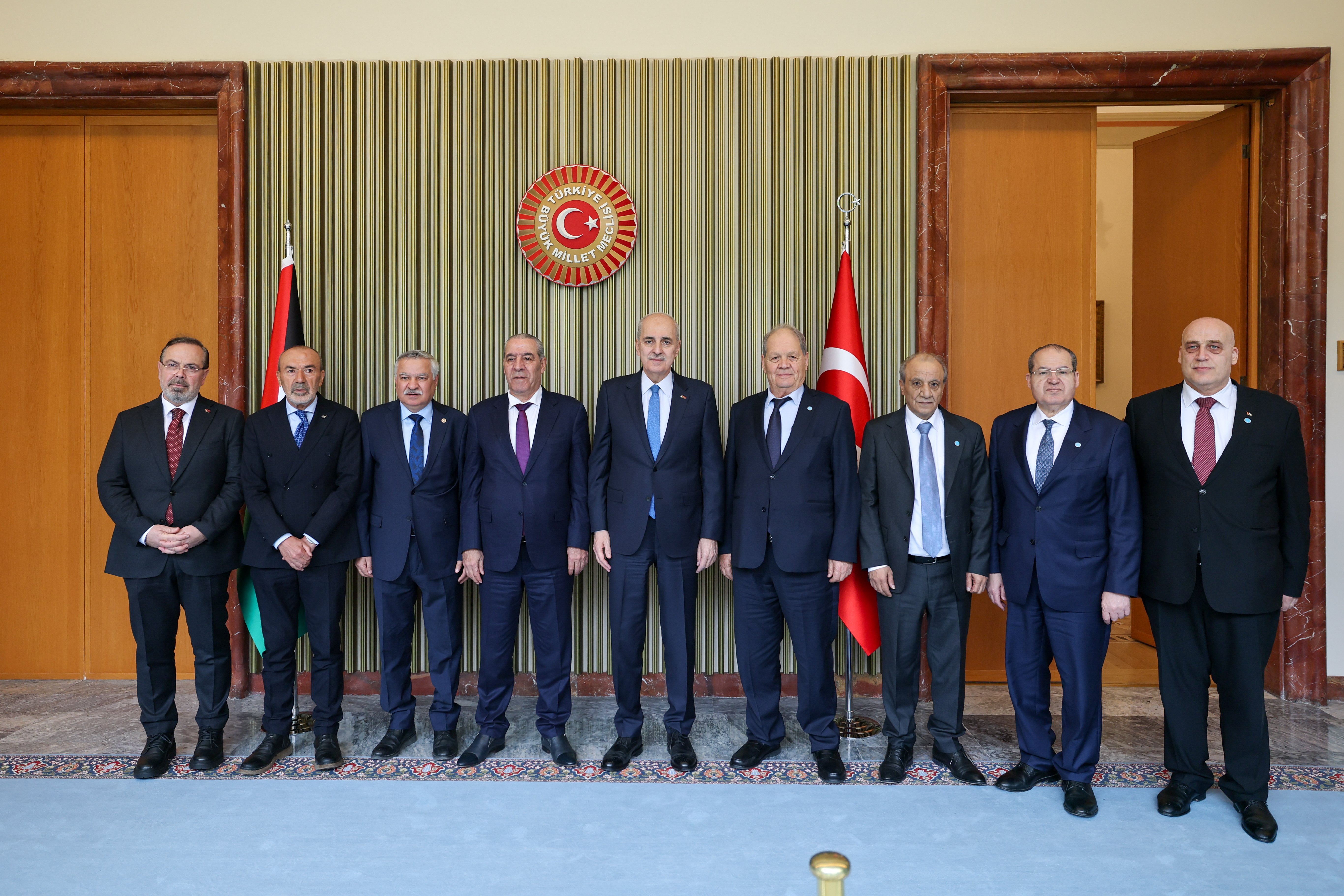 TBMM Başkanı Numan Kurtulmuş Filistinli heyet ile görüşüyor