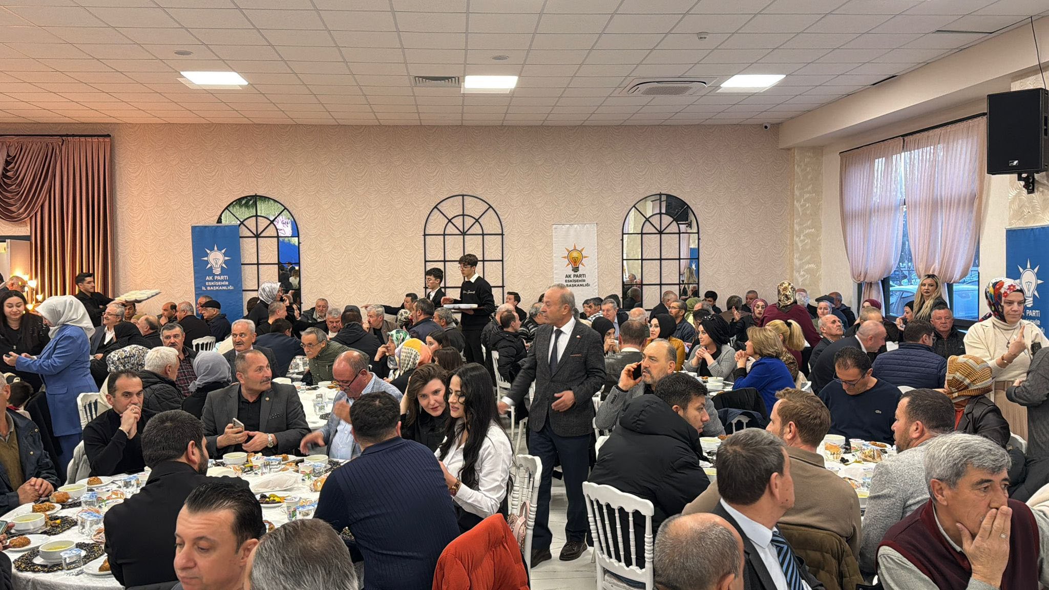 AK Parti iftar programı