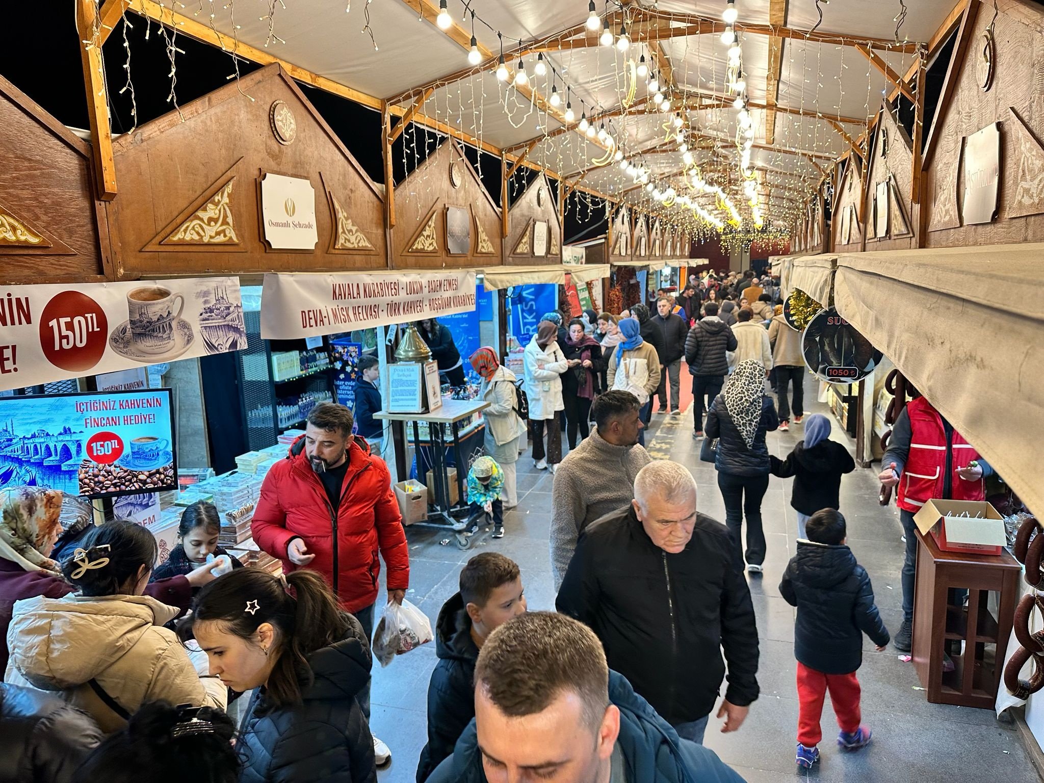 Selimiye Camisi ve Ramazan Sokağı