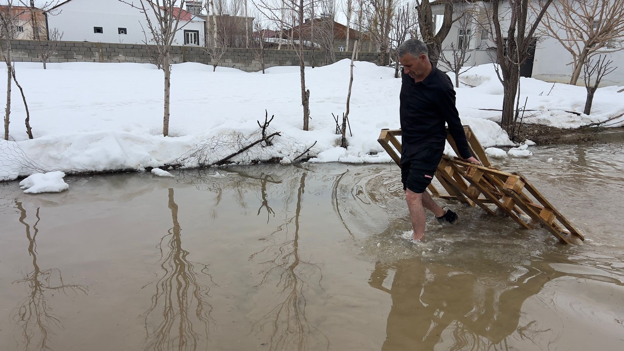 Yüksekova su baskını Hami Akdemir