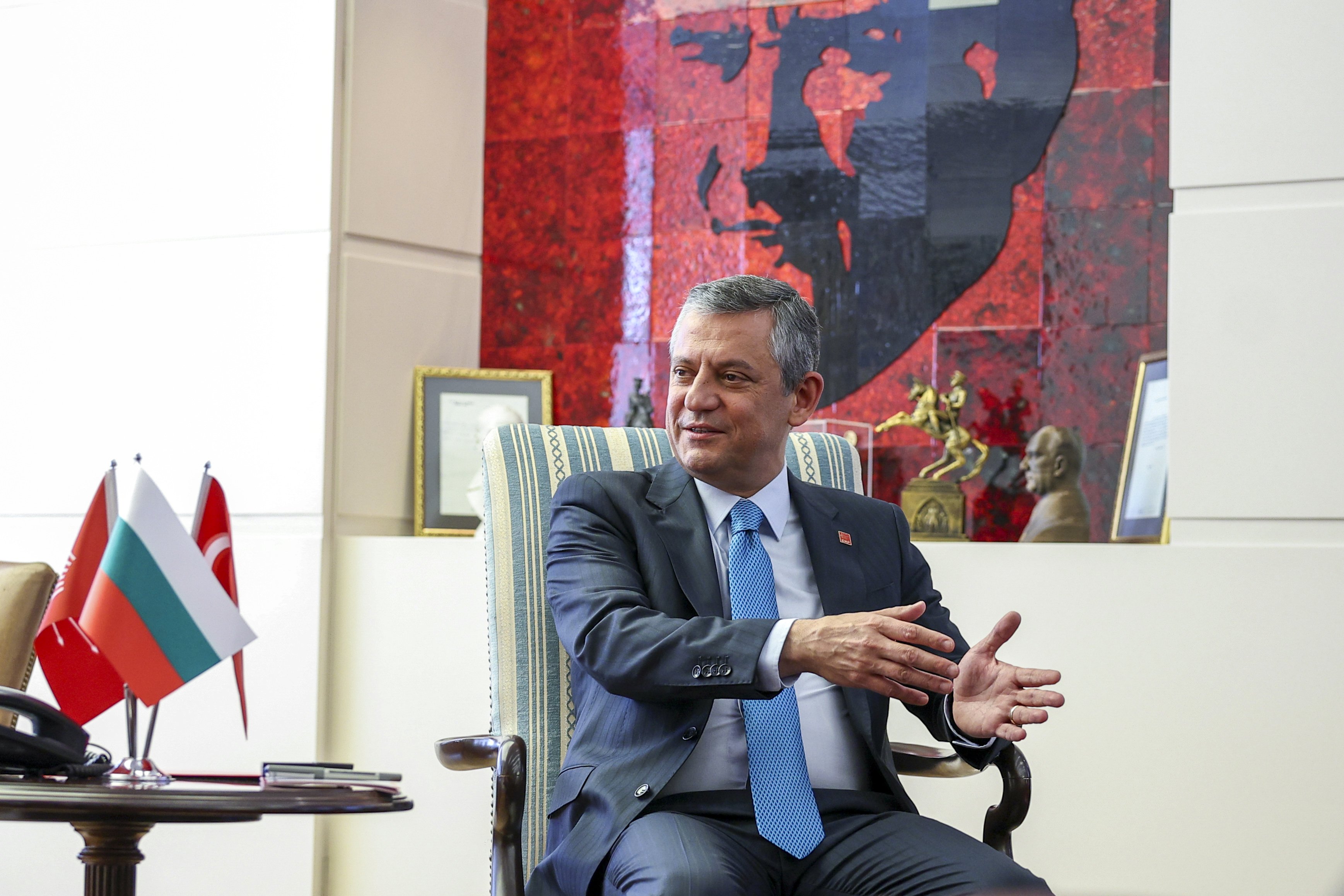 Özgür Özel diplomatik nezaket ziyareti