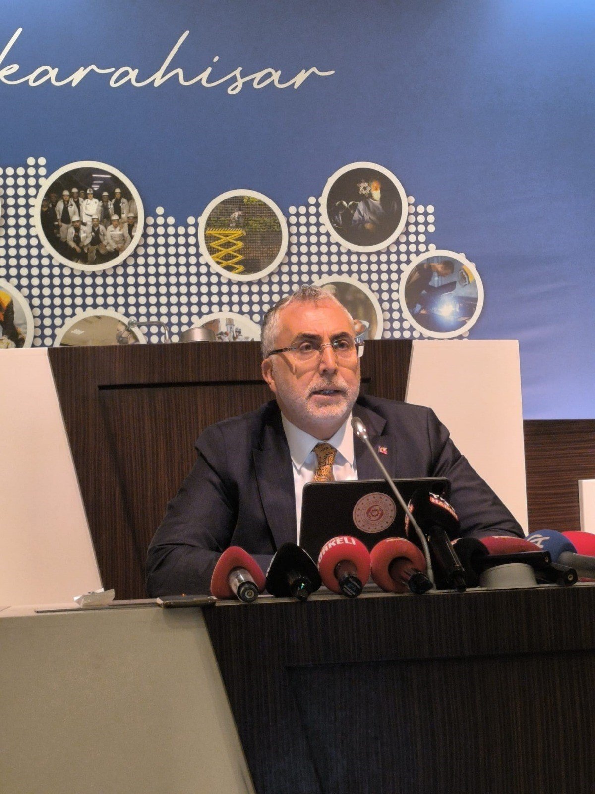 Bakan Vedat Işıkhan Afyonkarahisar ziyareti