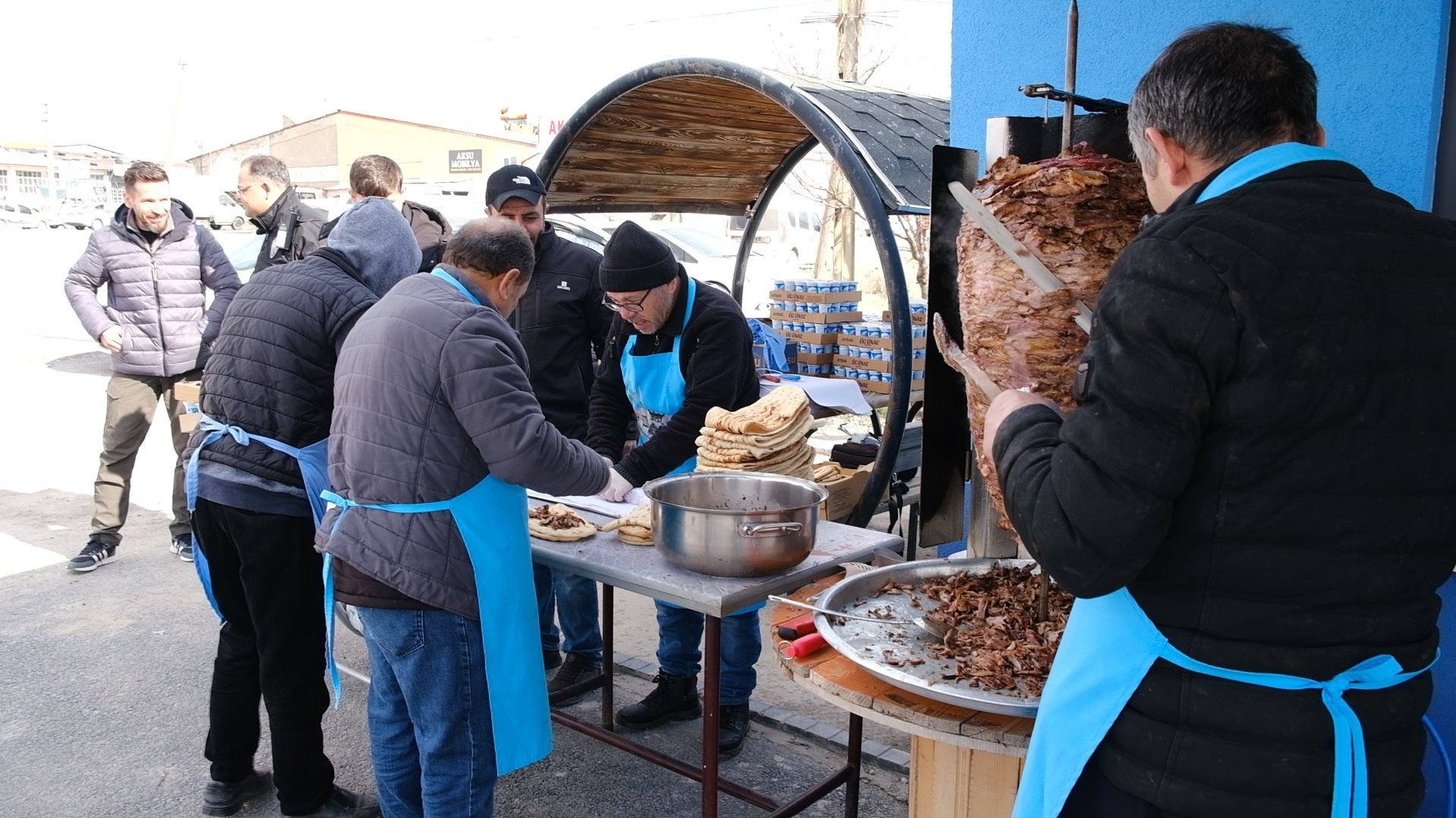 Şarkışla polis iftar ikramı