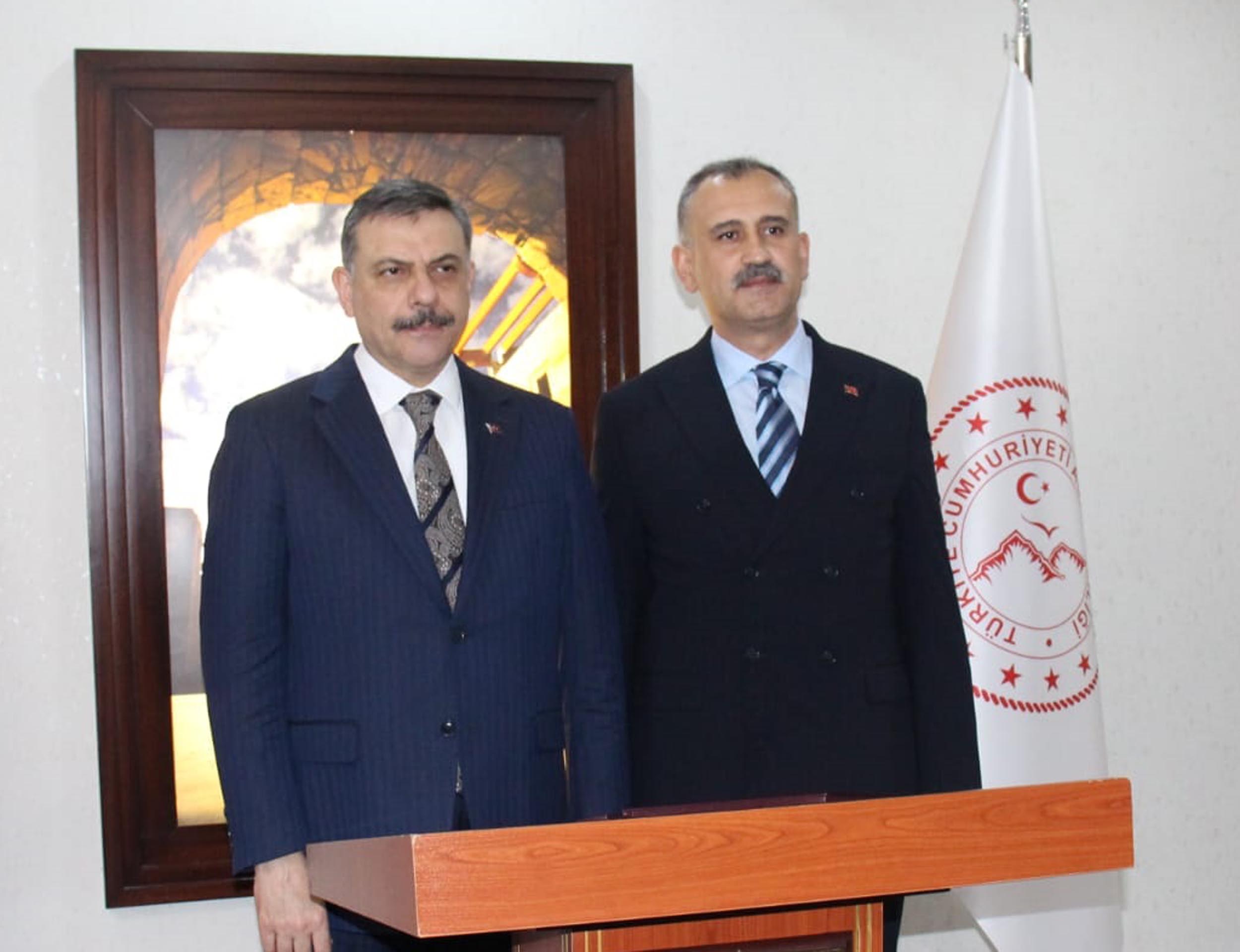 İçişleri Bakanı Mustafa Çiftçi sınır hattında