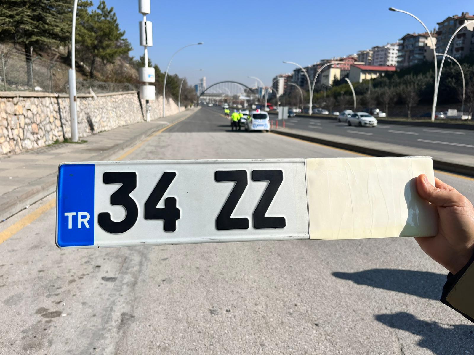 Geçerli ve geçersiz plaka örnekleri