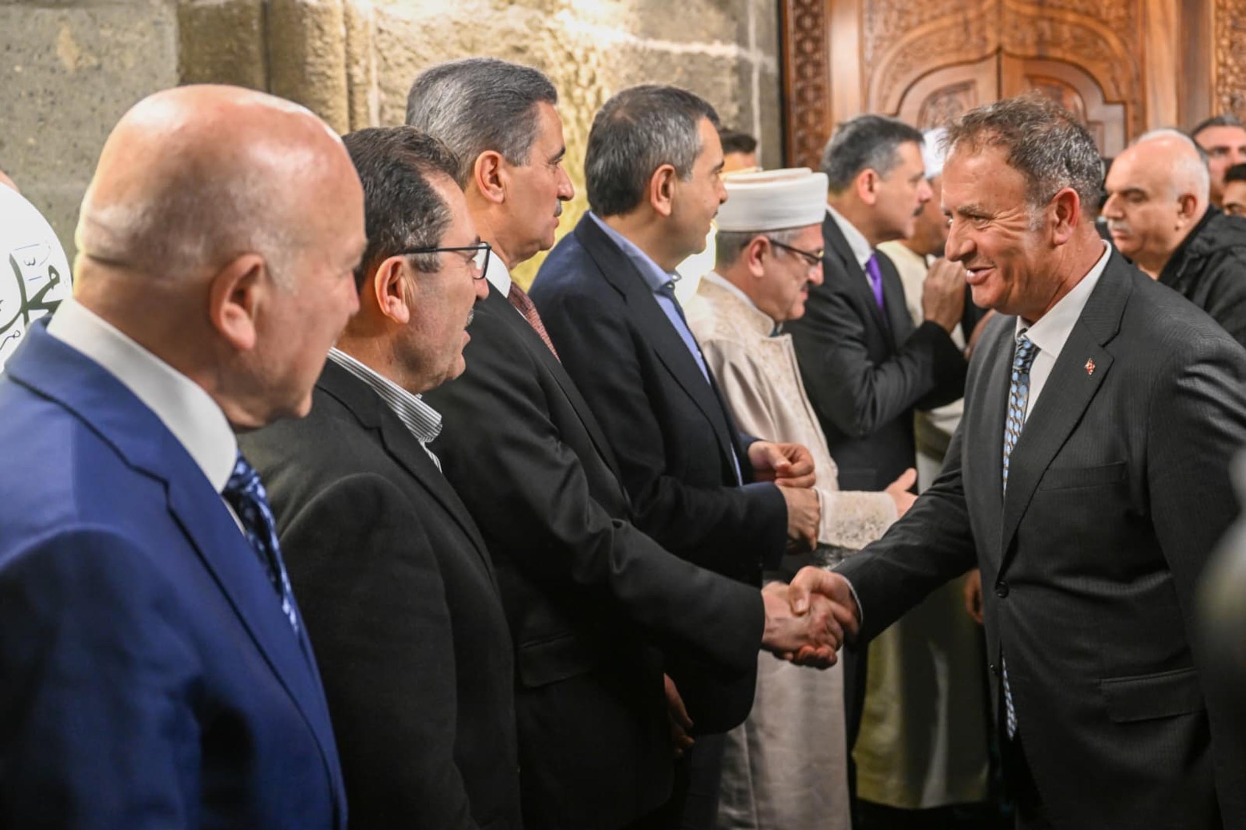 Milli Eğitim Bakanı Yusuf Tekin konuşma yapıyor