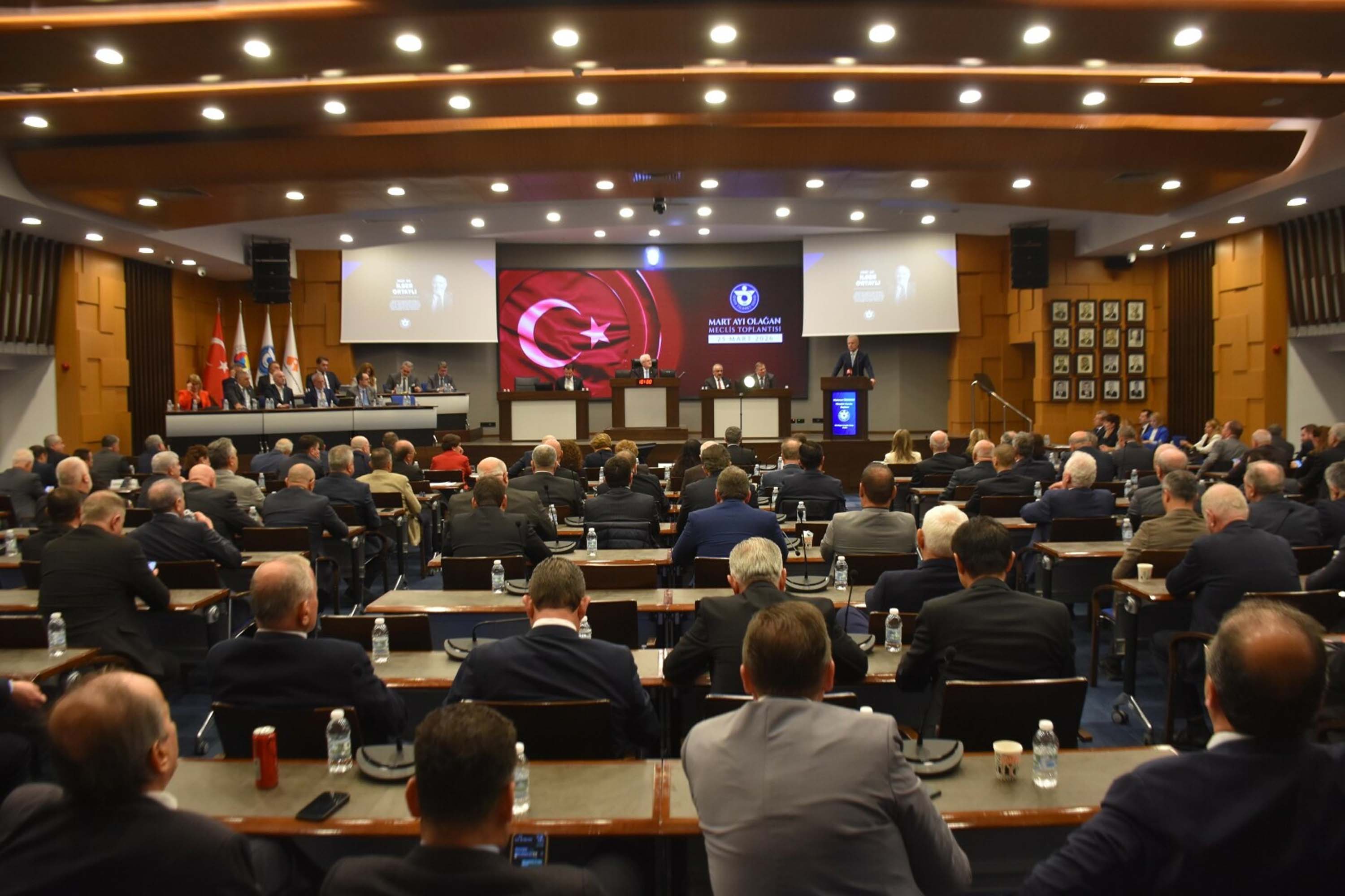 TÜSİAD ve İZTO Temsilcileri