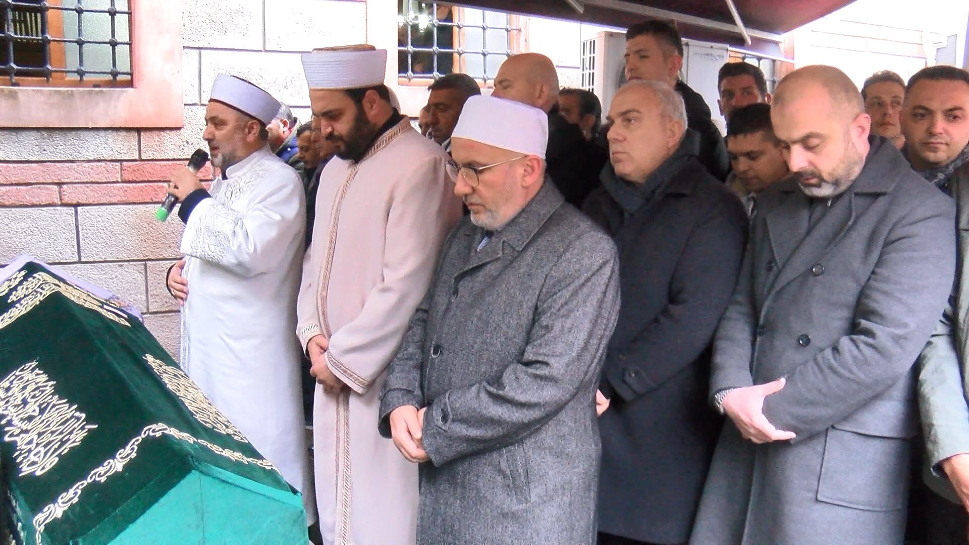 İstanbul Valisi Davut Gül cenaze töreninde