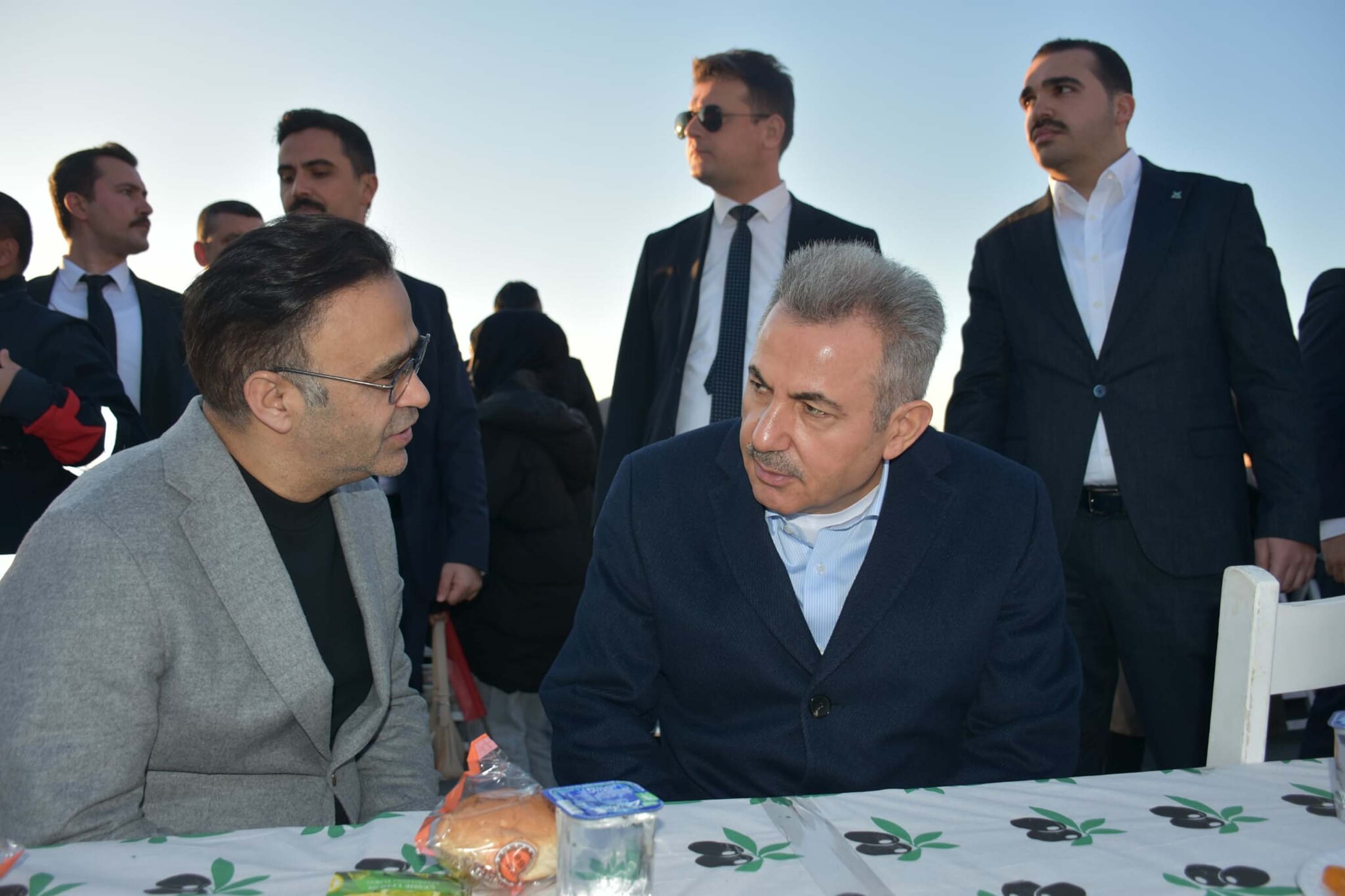 İzmir Valisi Süleyman Elban TÜGVA İftarı