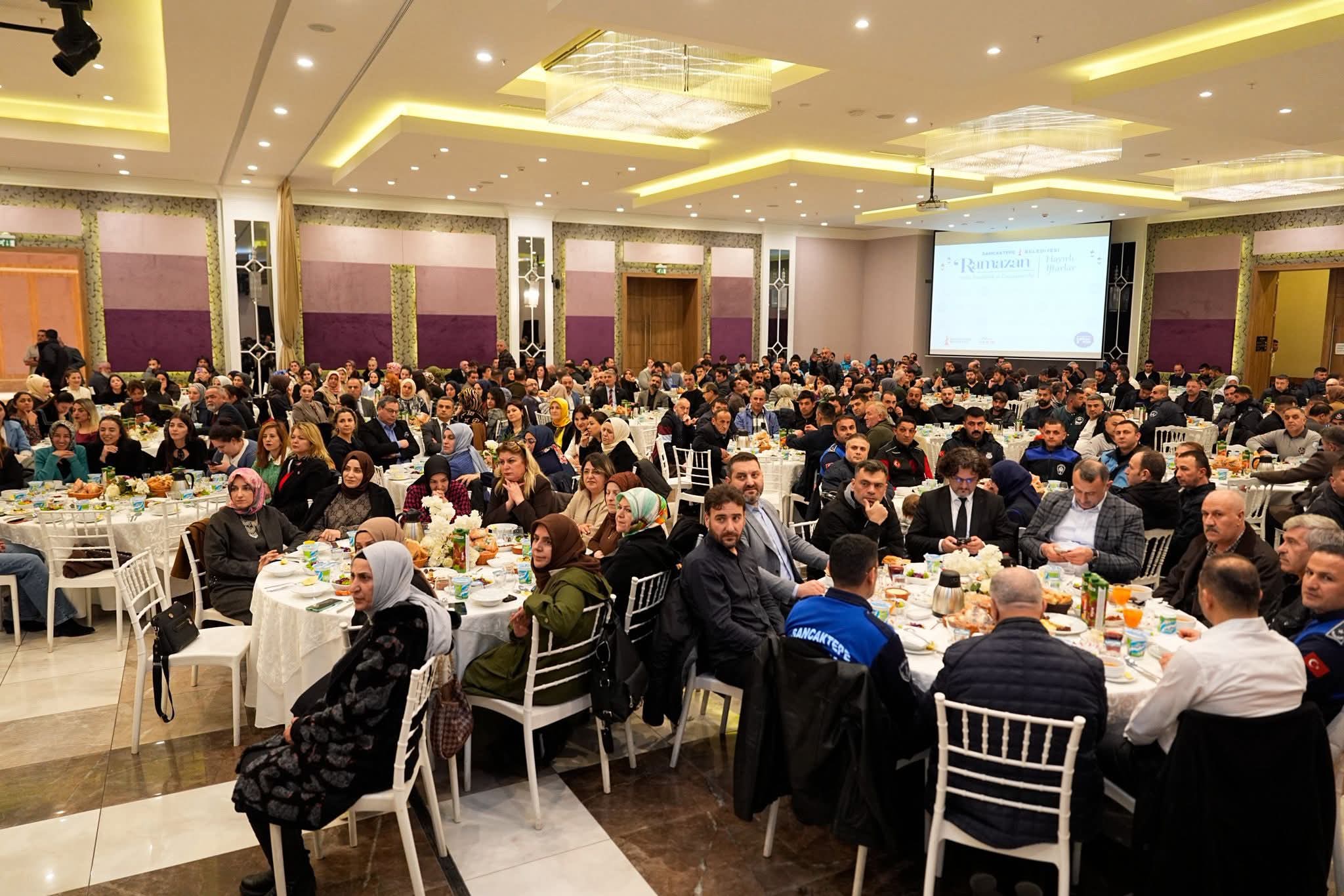 Sancaktepe Belediye Başkanı Alper Yeğin iftar programında