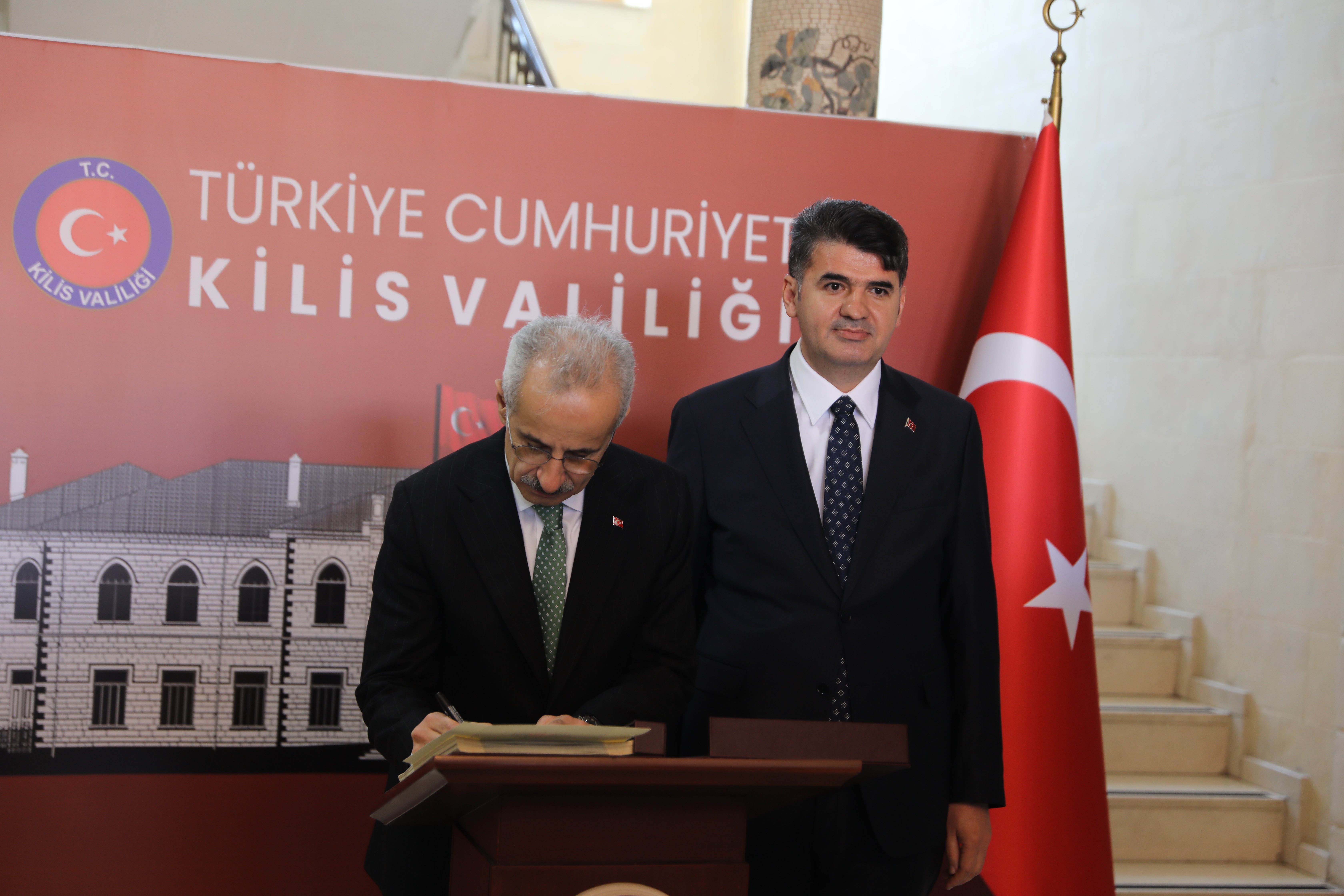 Bakan Uraloğlu gençlerle söyleşi