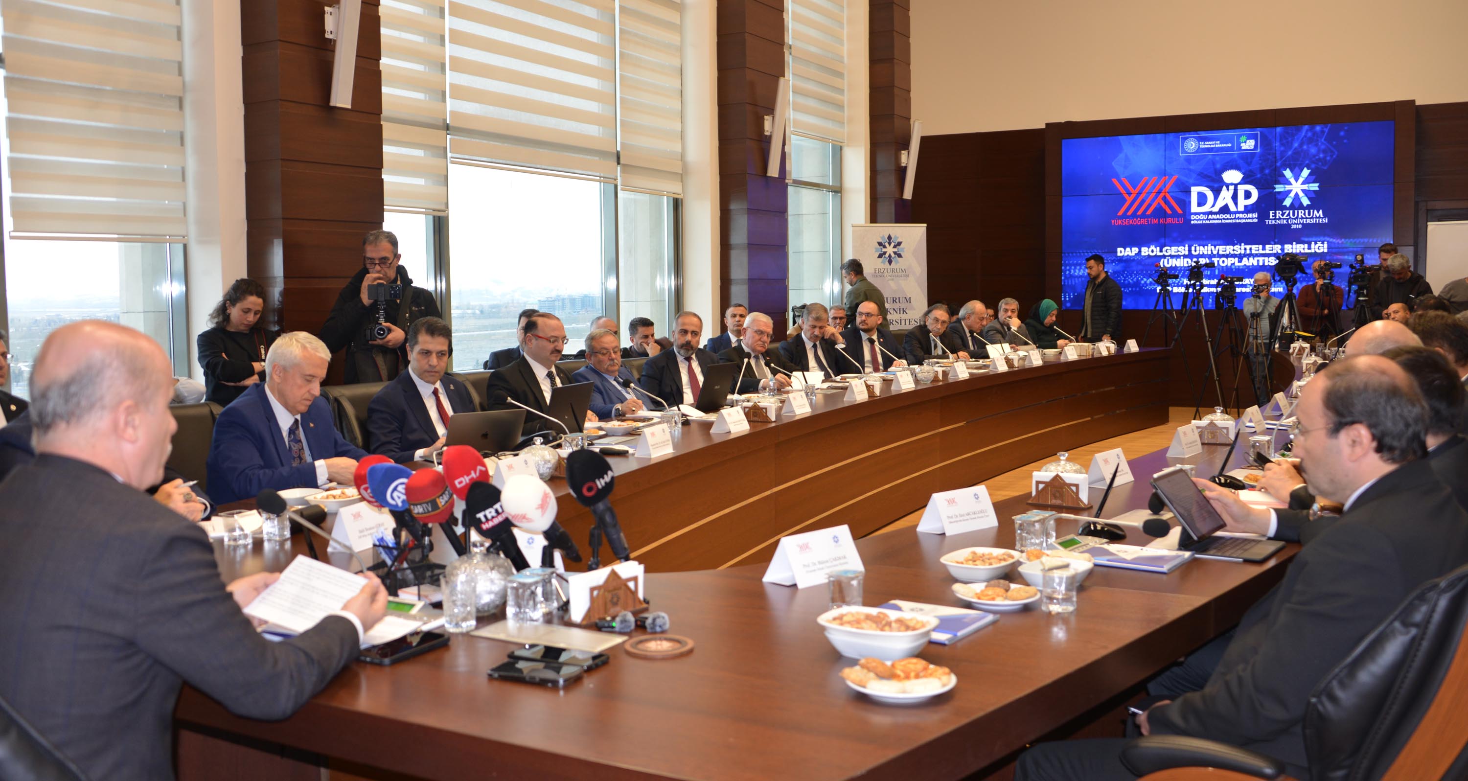 YÖK Başkanı Erol Özvar Konuşma