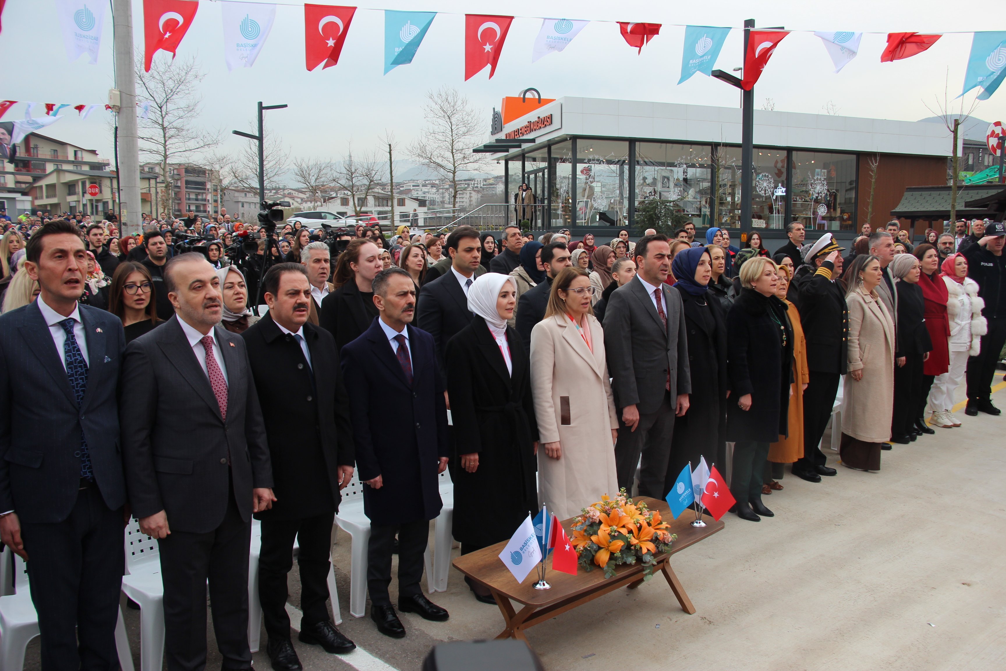 Bakan Göktaş konuşma yapıyor