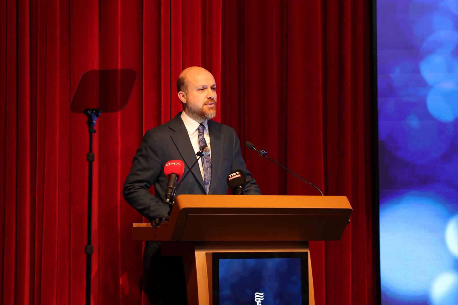 Akademisyenlere ödül töreni