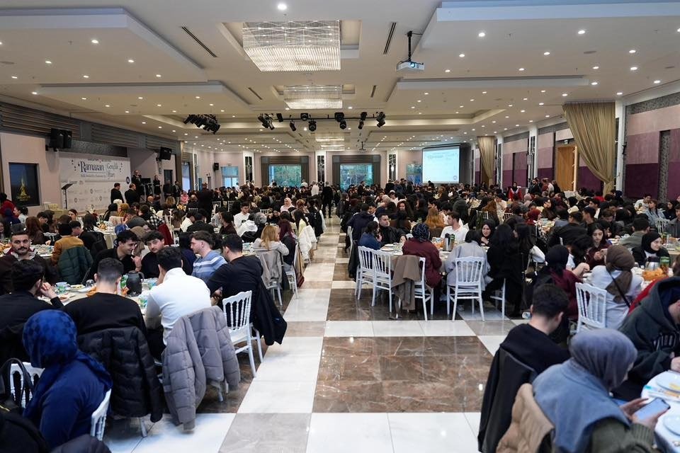 Sancaktepe iftar programı öğrenciler