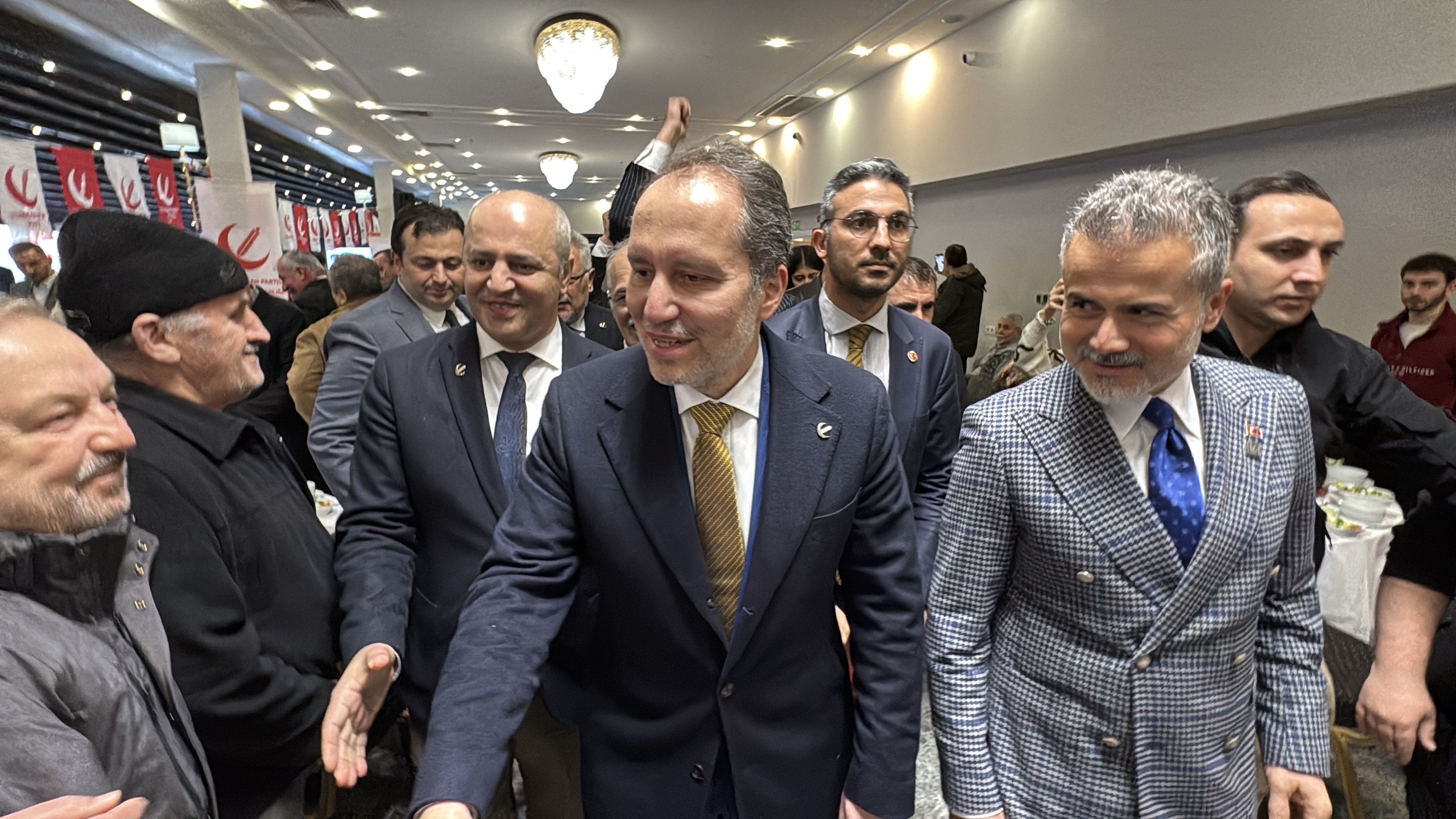 Fatih Erbakan Samsun iftar programında konuşuyor