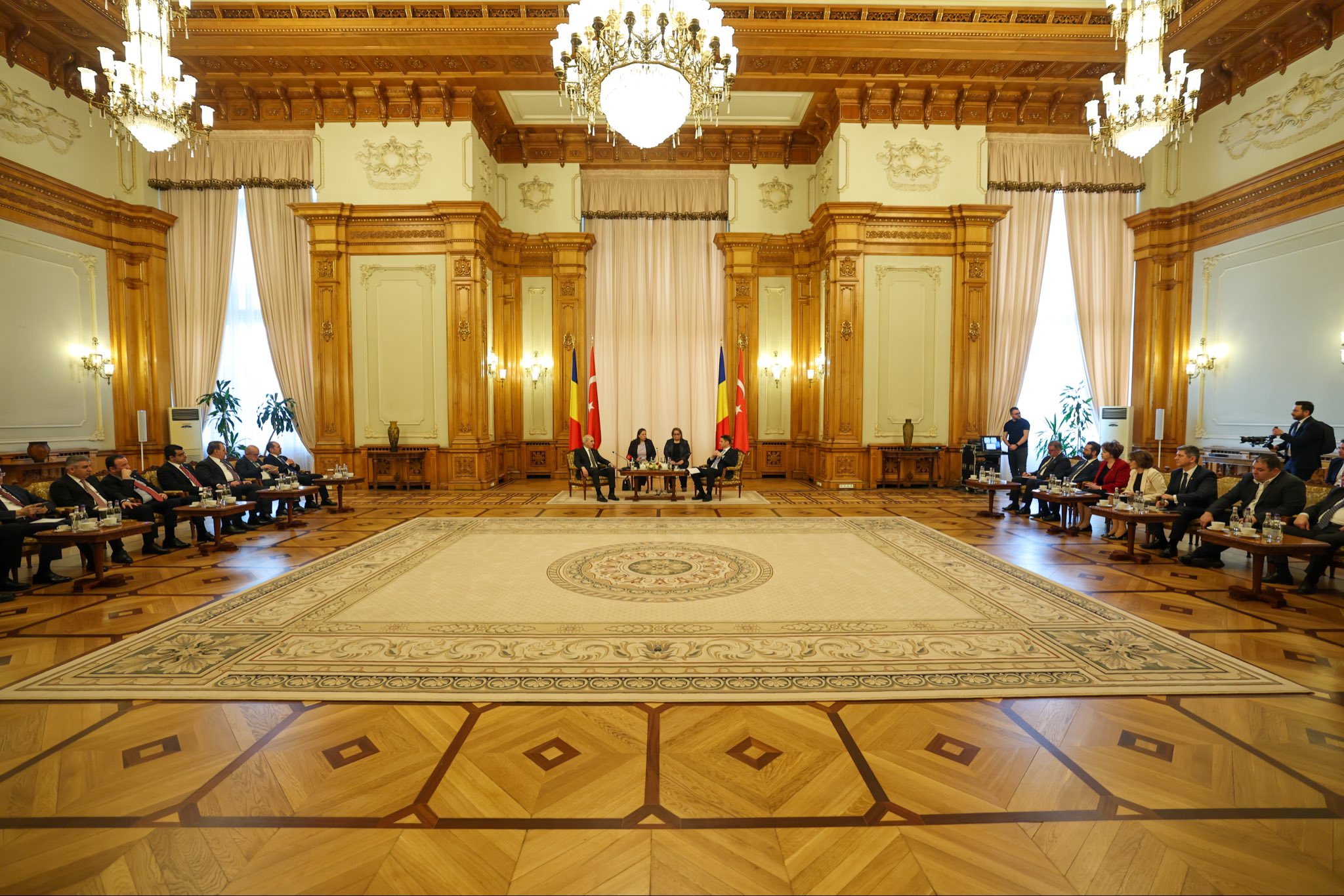 TBMM Başkanı Numan Kurtulmuş Romanya ziyareti