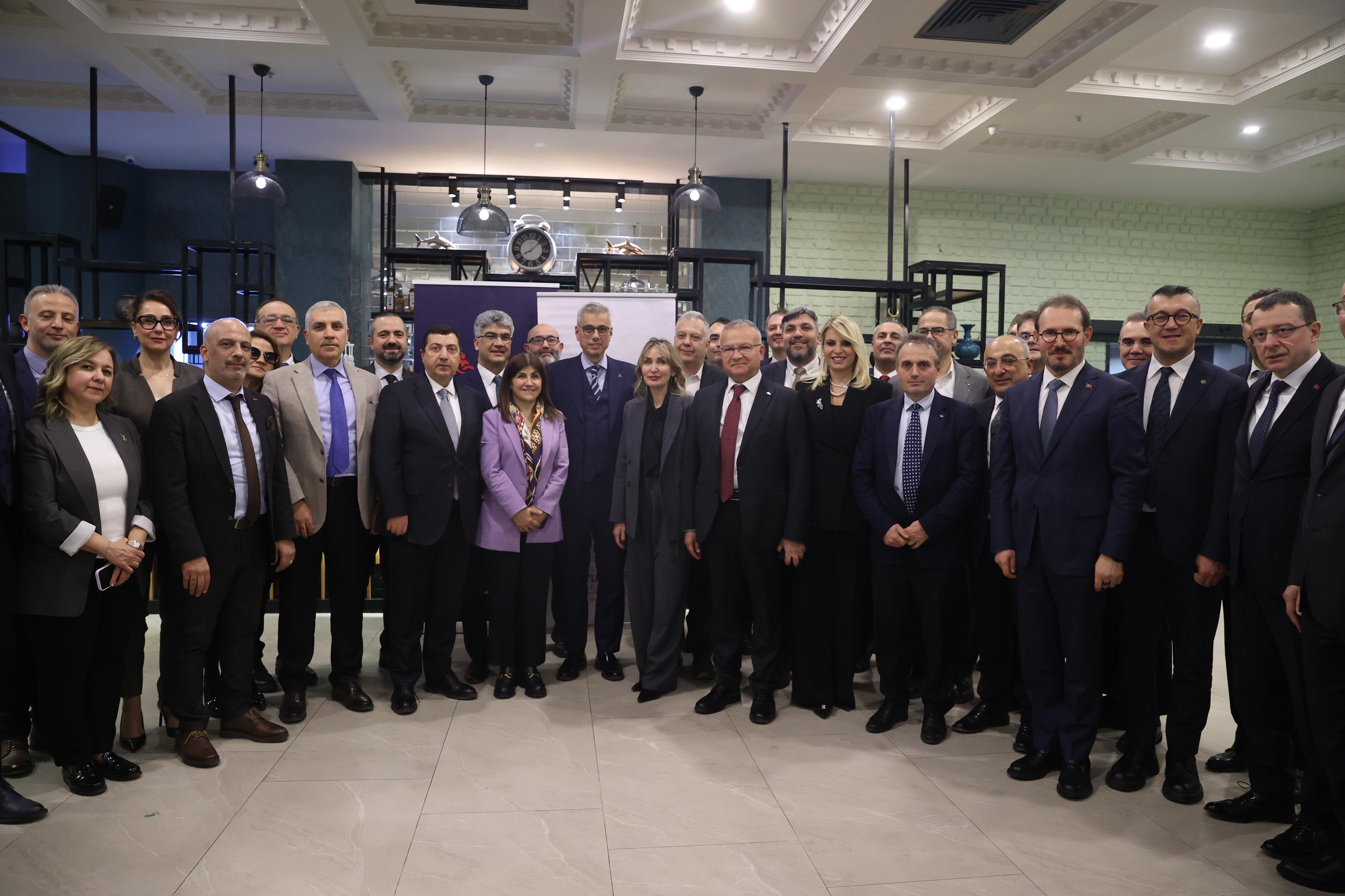 Sağlık Bakanı Kemal Memişoğlu