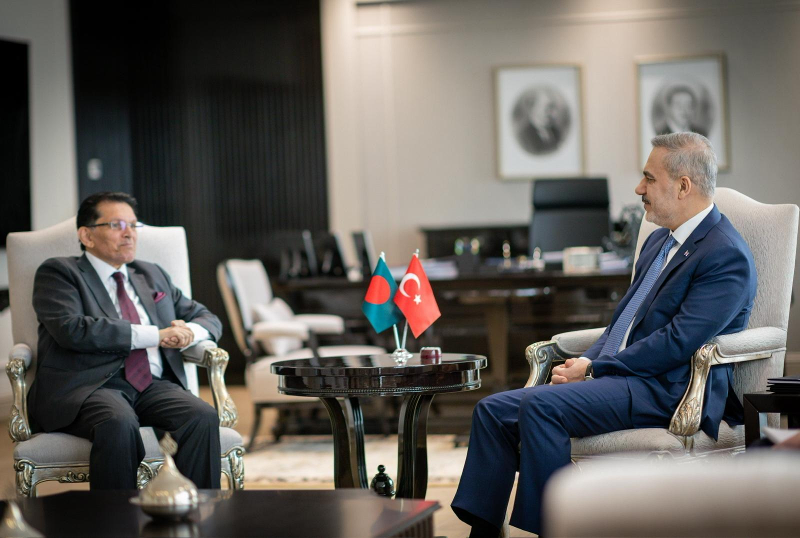 Dışişleri Bakanı Hakan Fidan Bangladeş Dışişleri Bakanı Khalilur Rahman görüşmesi