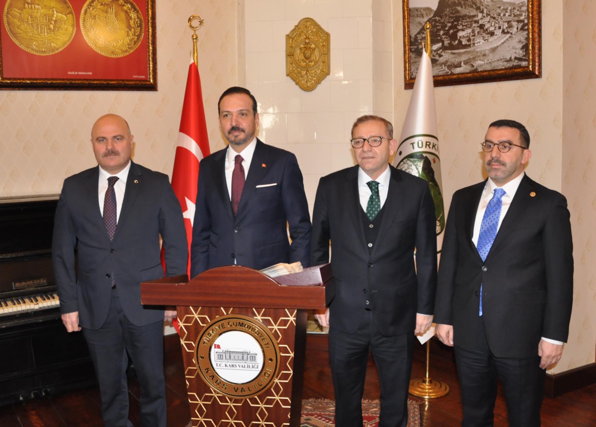 Kürşad Zorlu Kars temasları