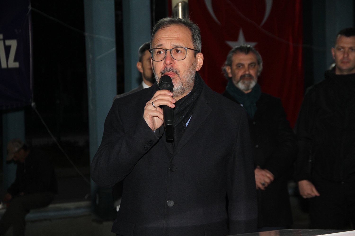 Kula Yunus Emre Meydanı İftar