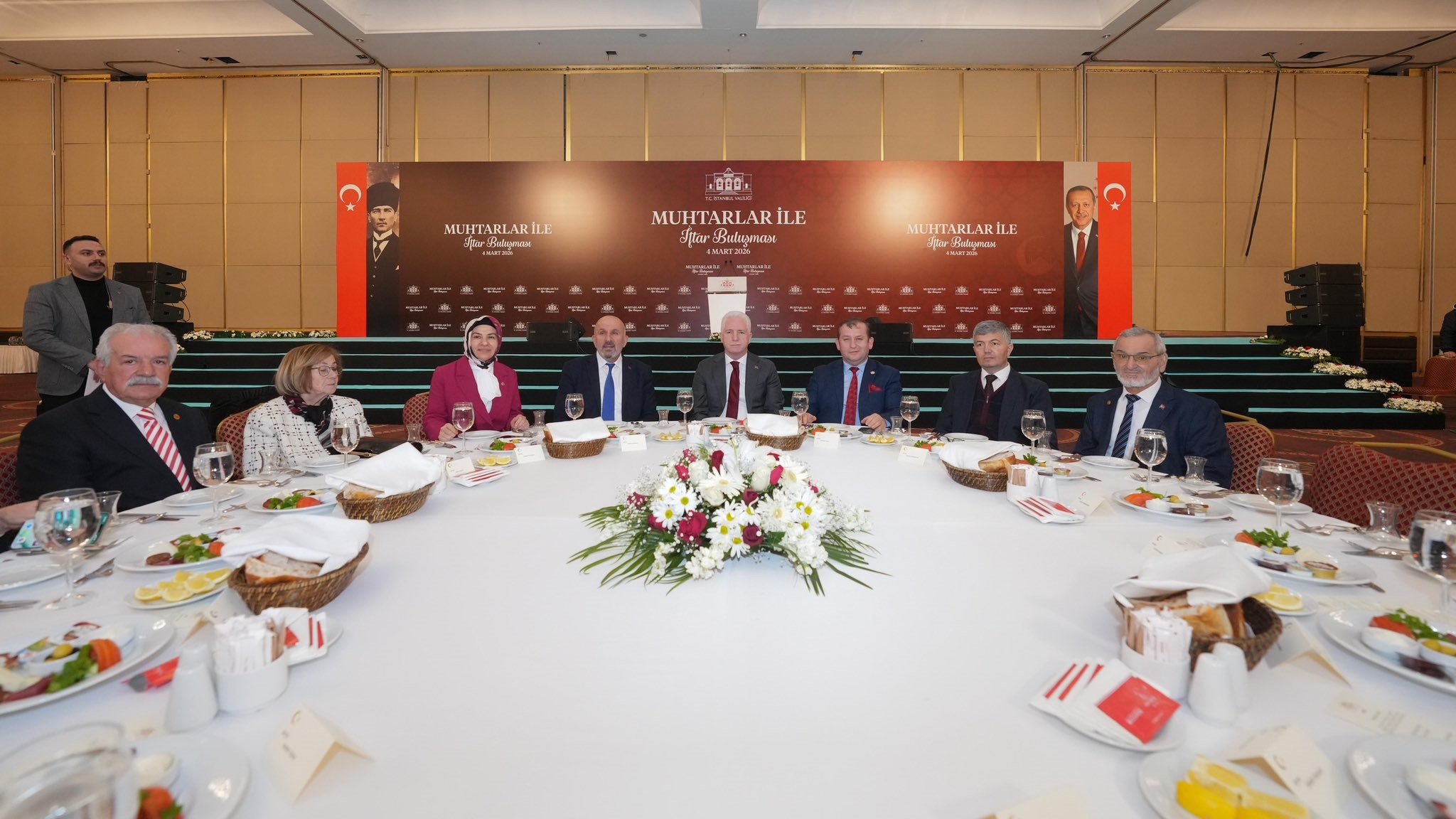 İstanbul Valisi Davut Gül Muhtarlar İftar Programı