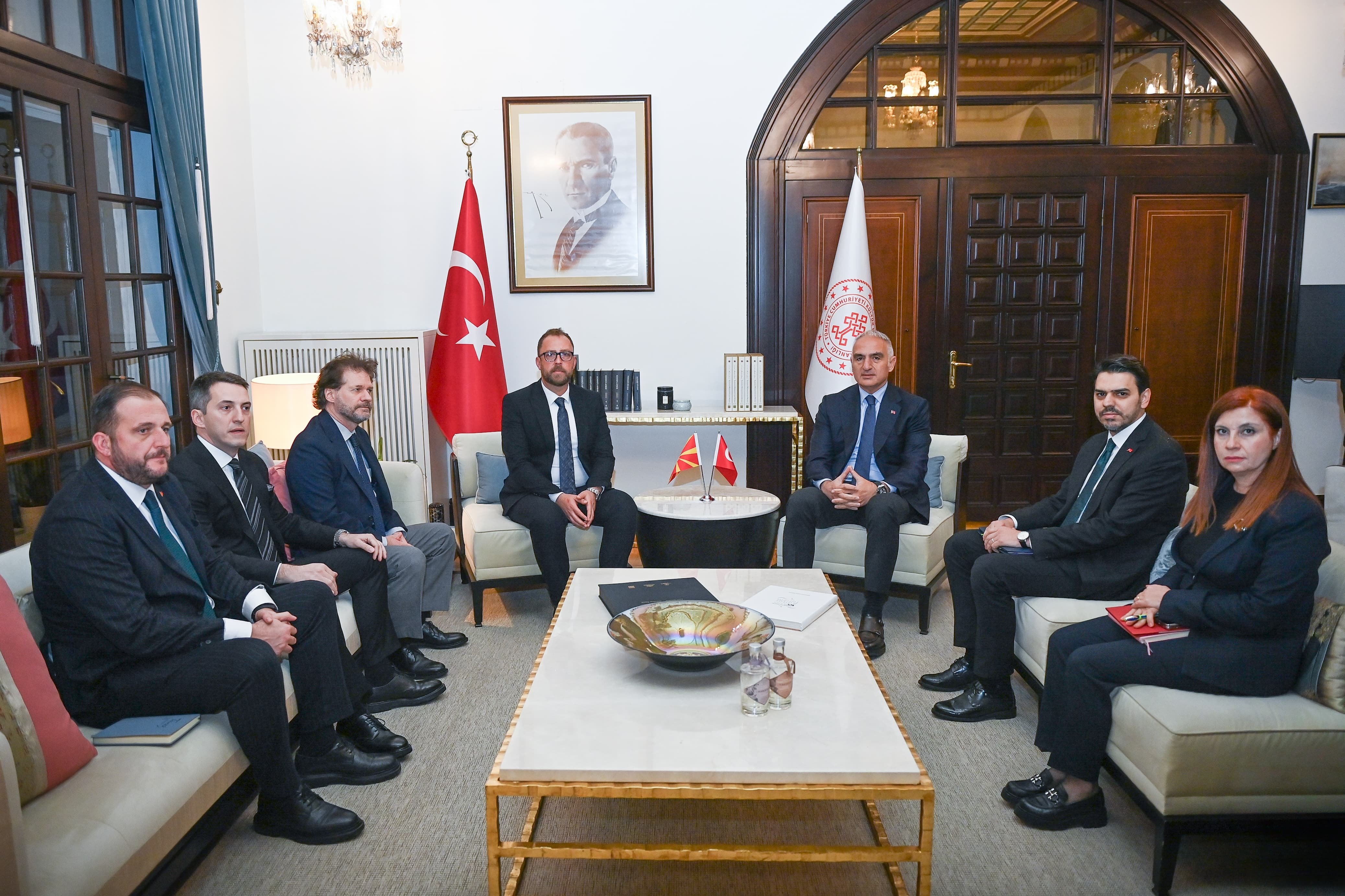 Bakanlar Ersoy ve Ljutkov görüşmesi