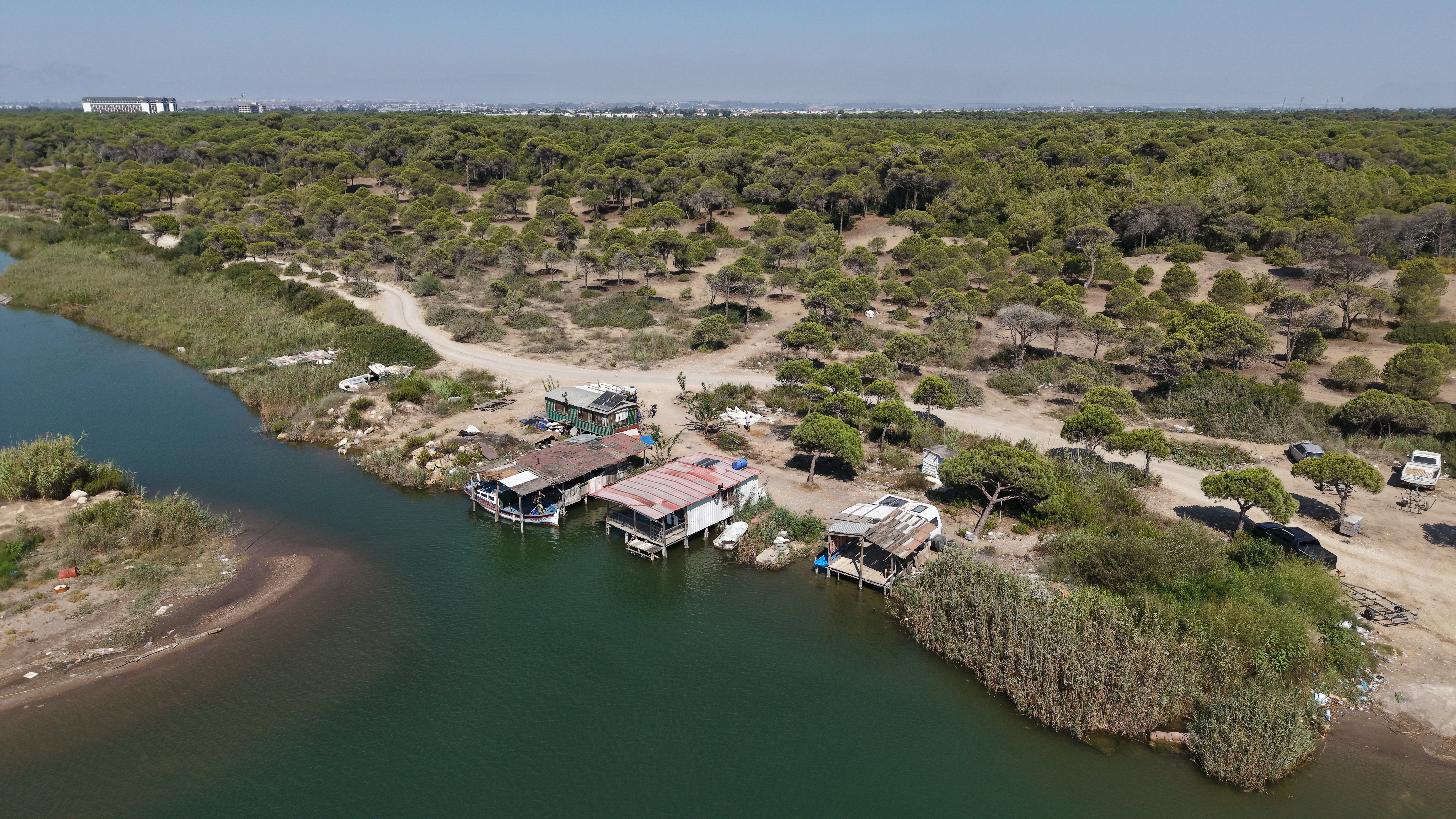 Aksu Kumköy Sahili Kaçak Yapılar