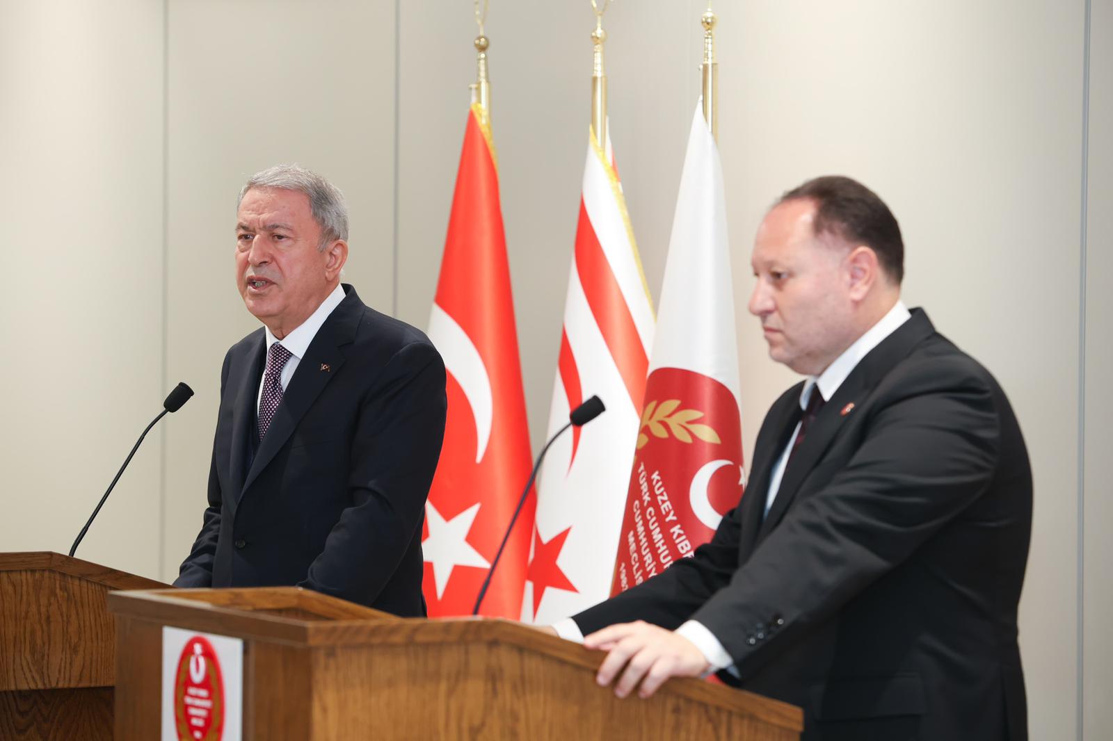 Hulusi Akar basın toplantısı