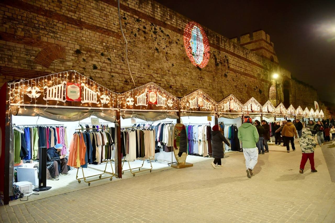 Fatih ilçesi Ramazan dekorasyonu