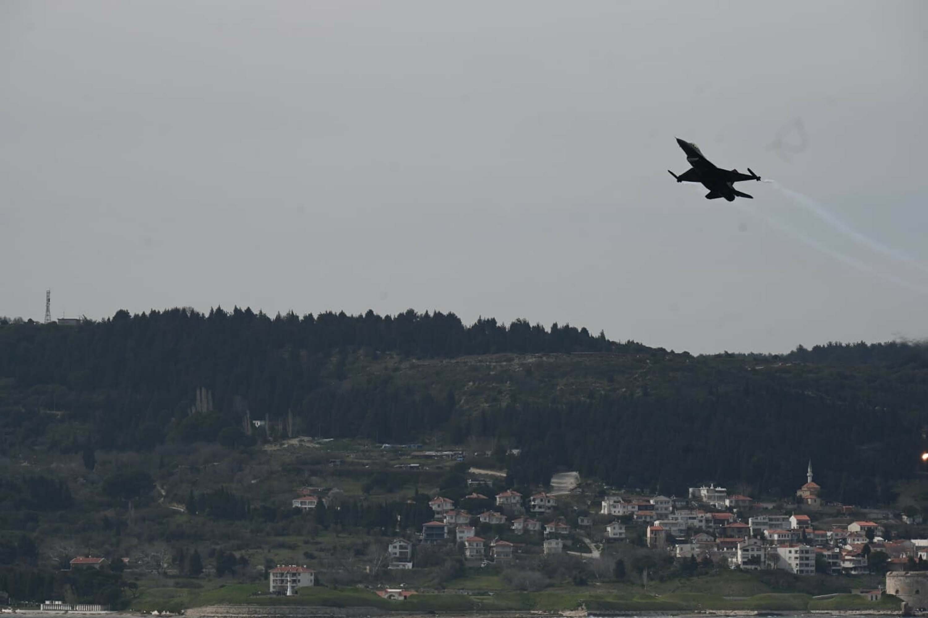 SOLOTÜRK F-16 gösterisi