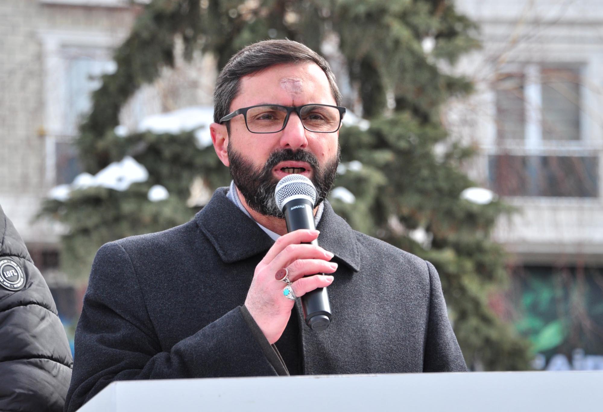 Kars protestosu anma köşesi