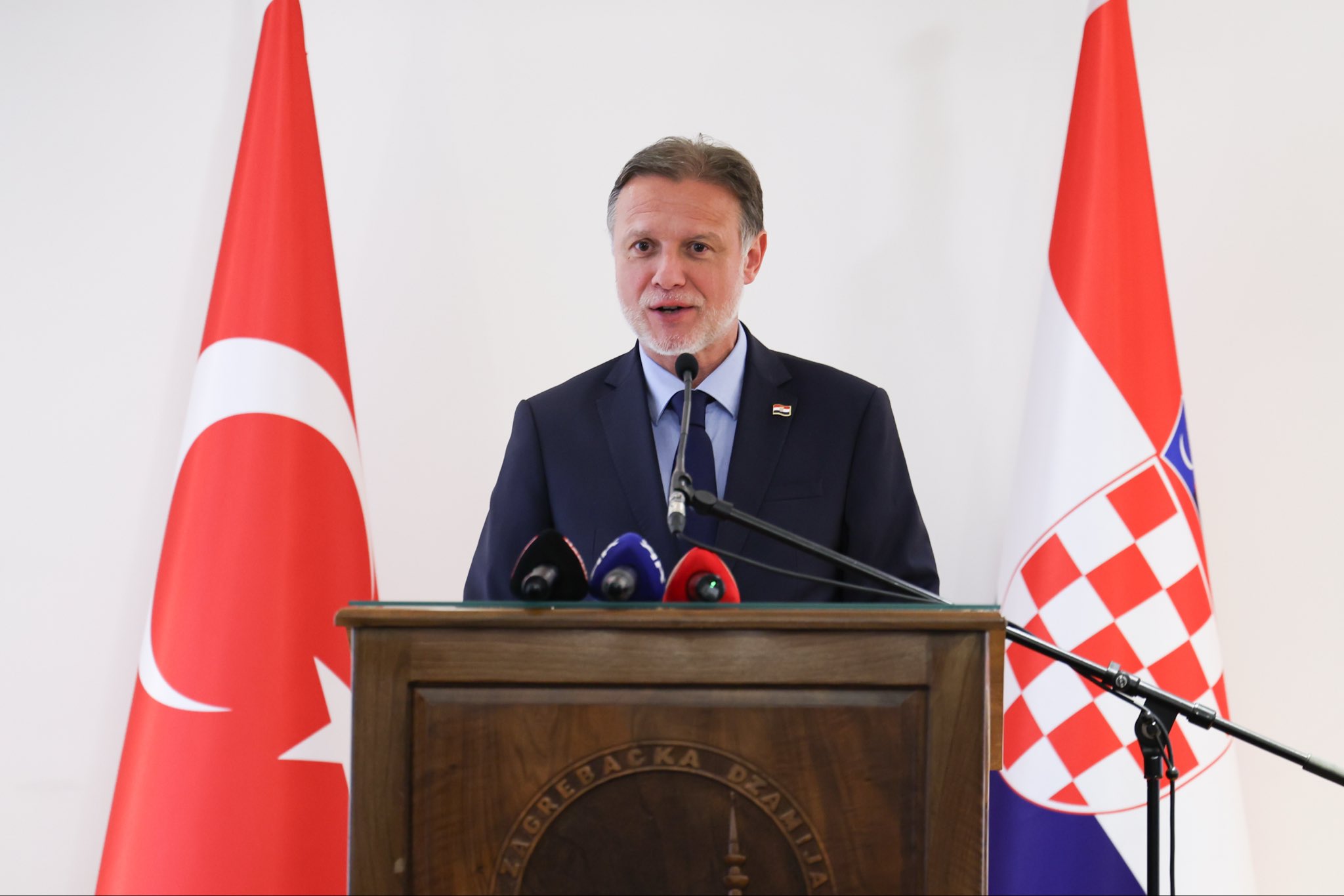 Numan Kurtulmuş Zagreb Sergi Açılışı