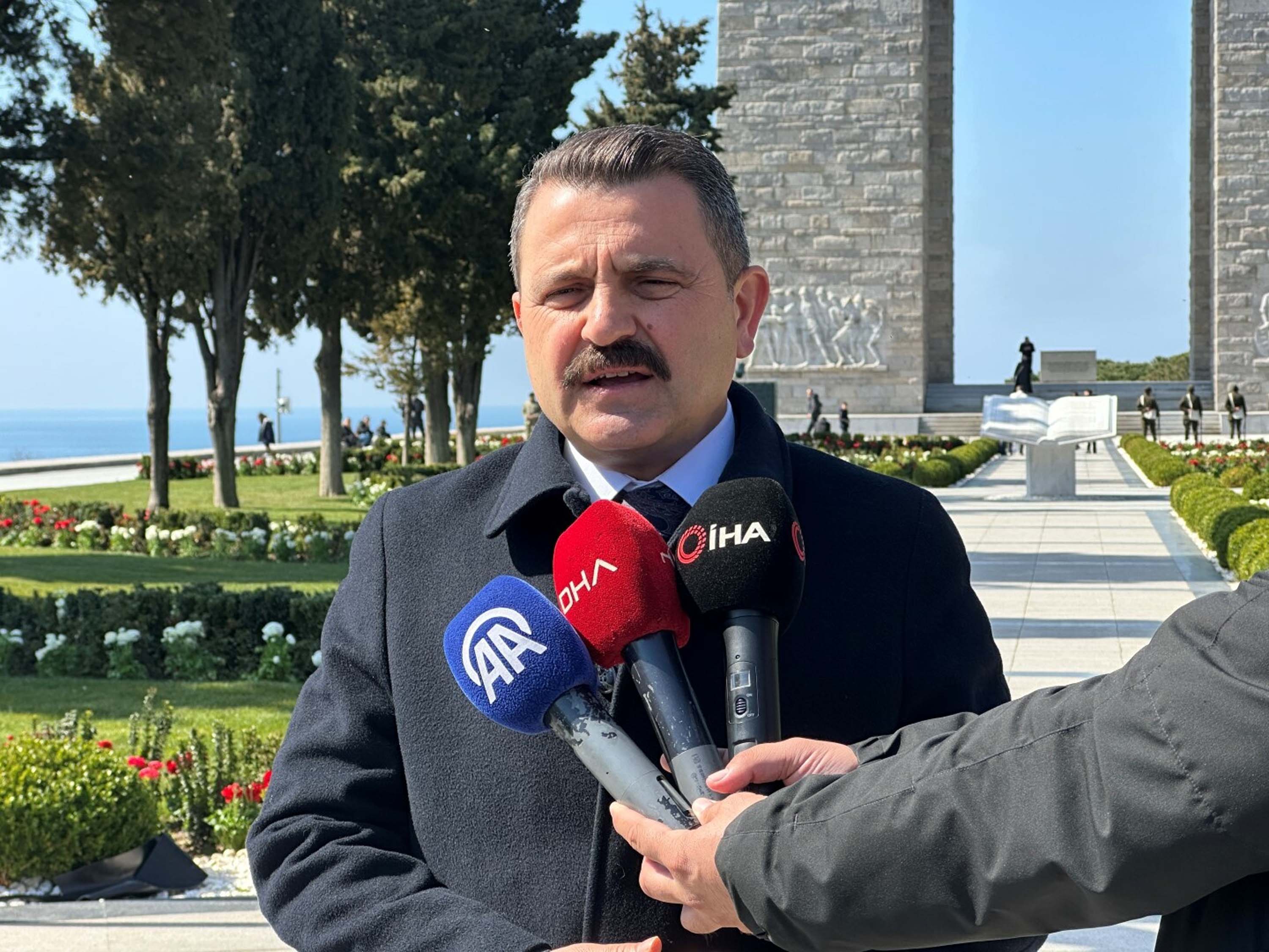 Çanakkale Şehitler Abidesi