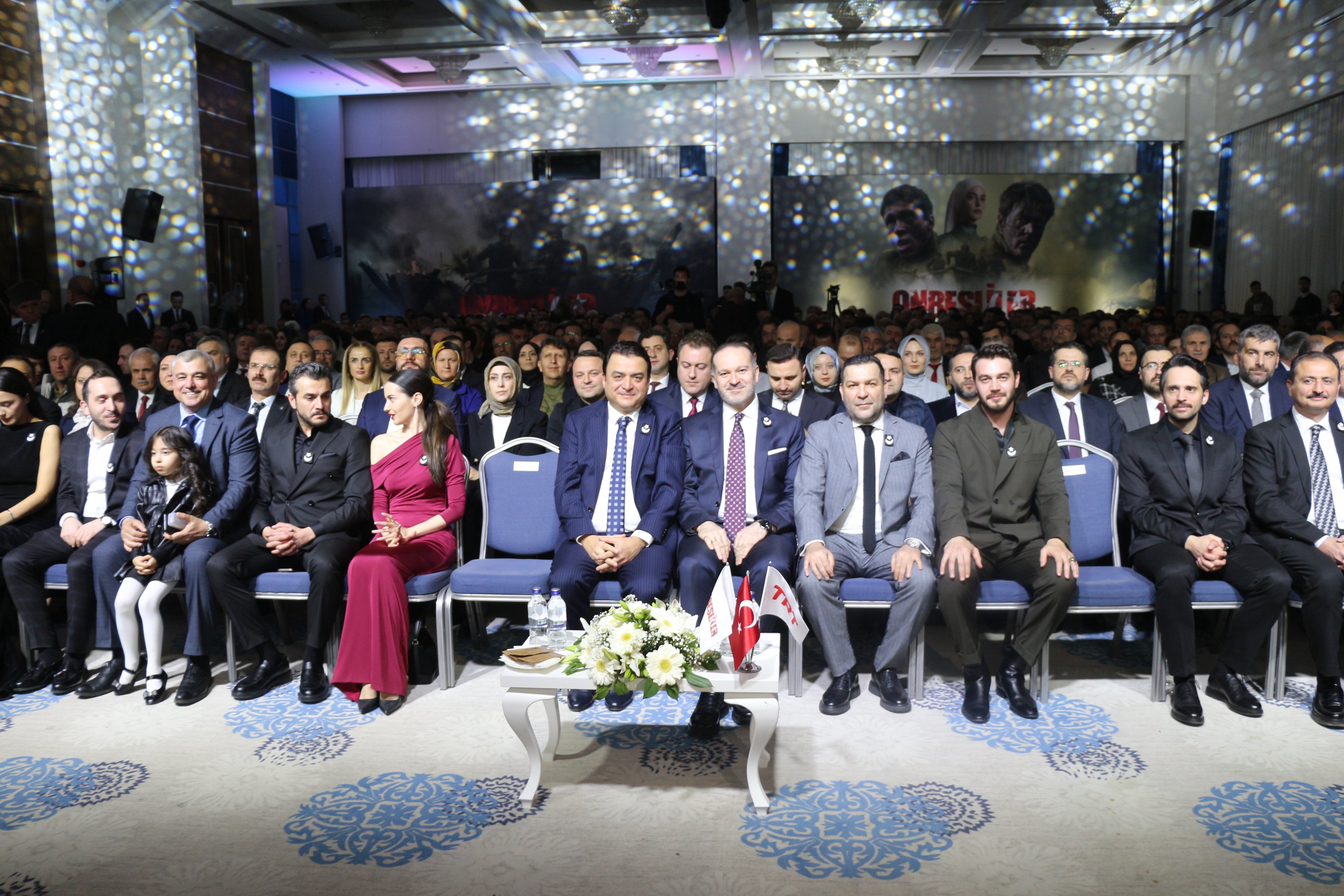 Onbeşliler dizisi oyuncuları