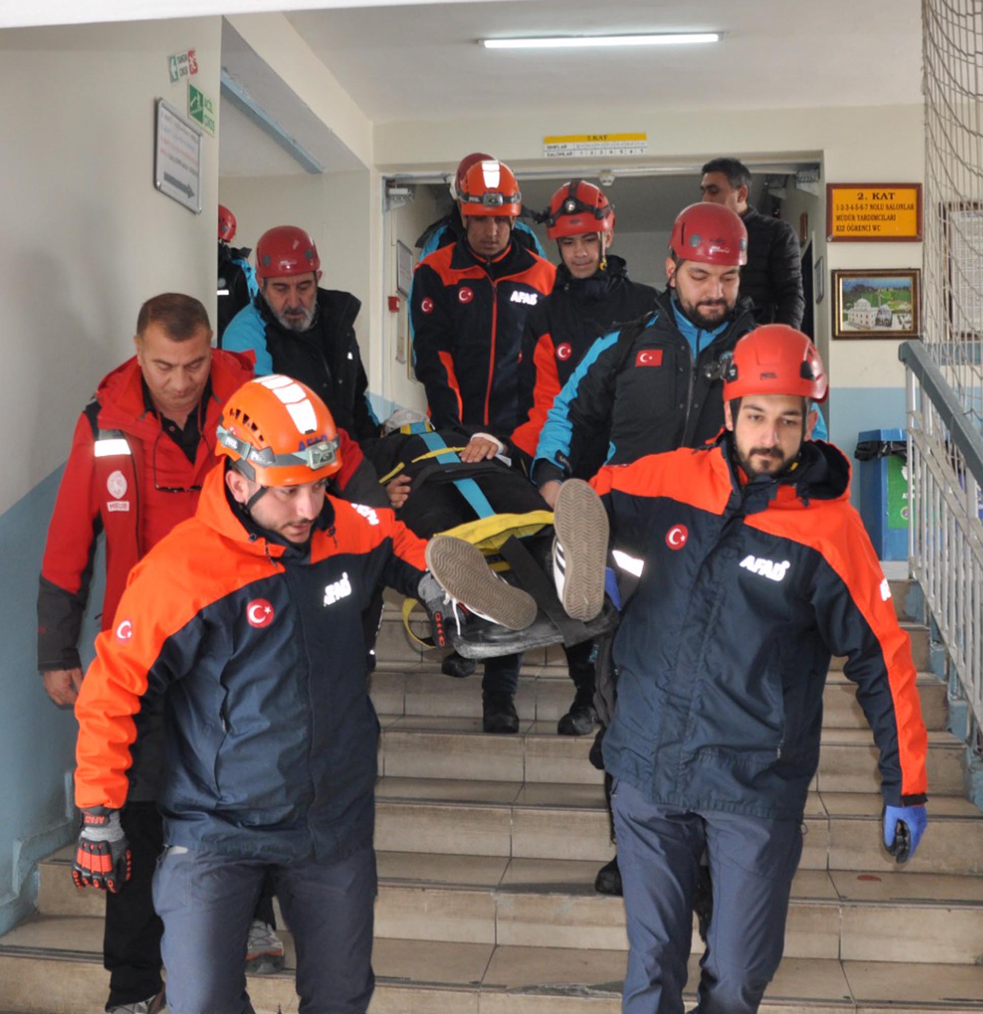 AFAD Ekipleri Tatbikatta