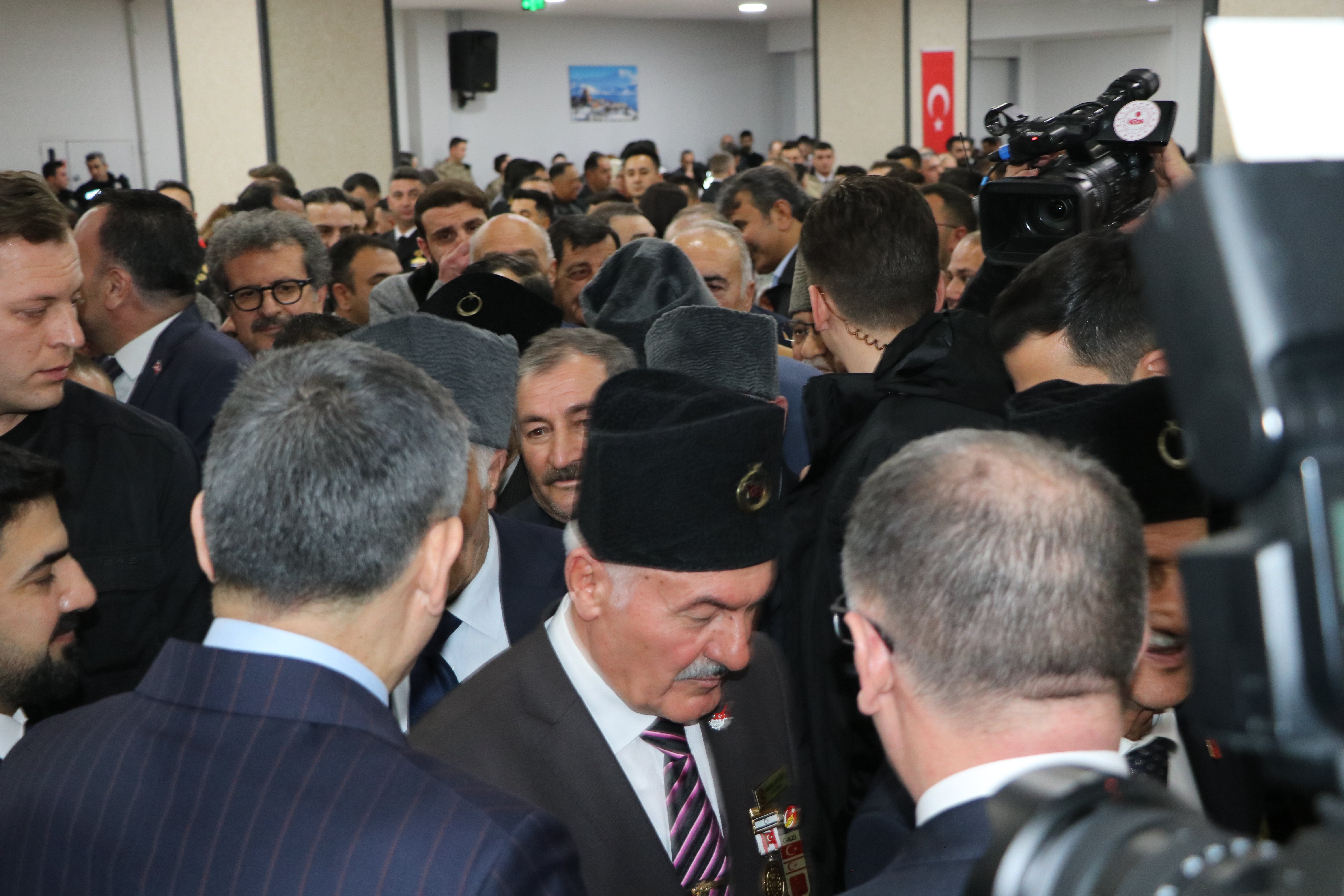 Bakan Çiftçi ve Van Valisi Ozan Balcı