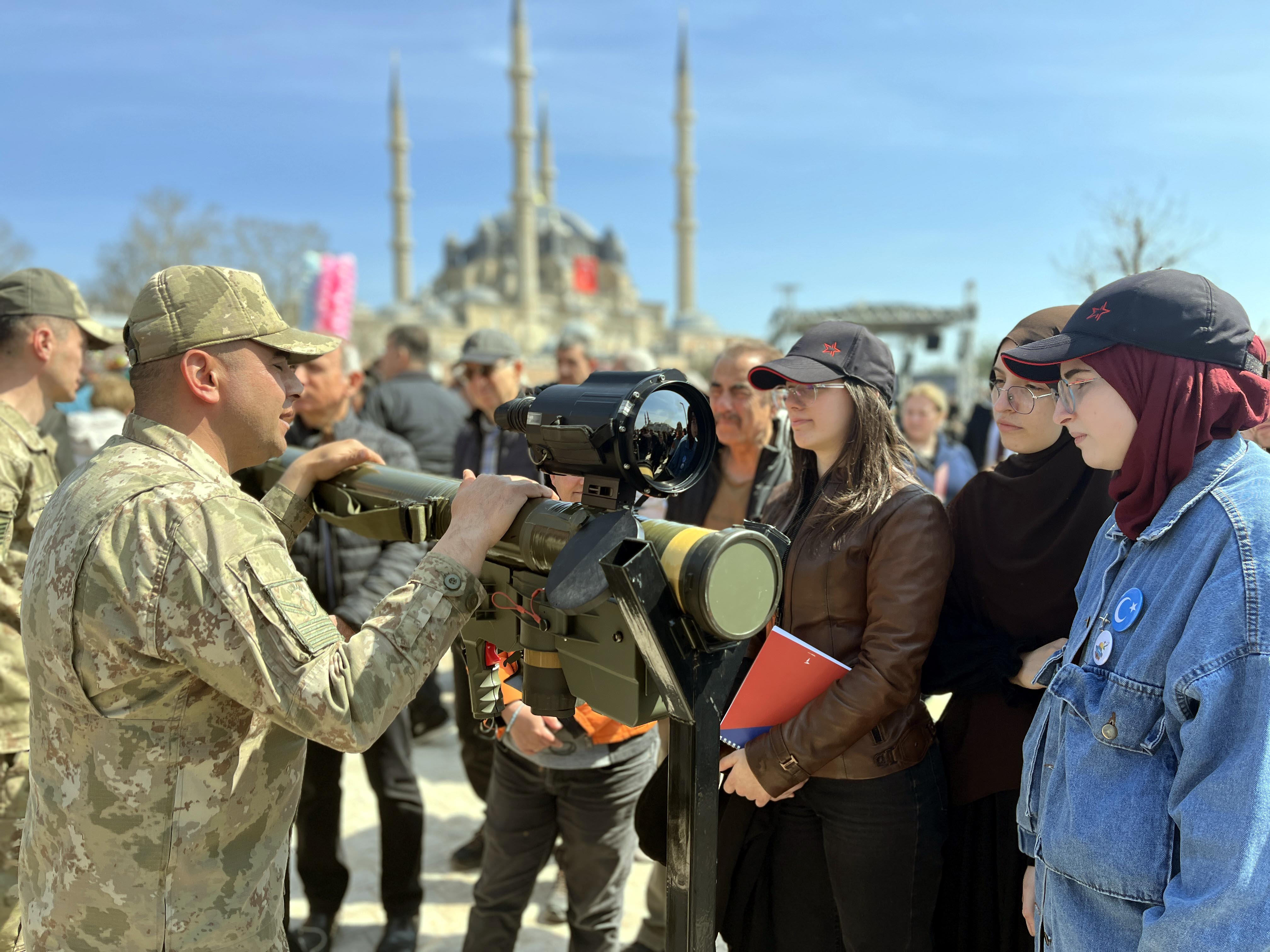 Kara Kuvvetleri Komutanı Metin Tokel Edirne