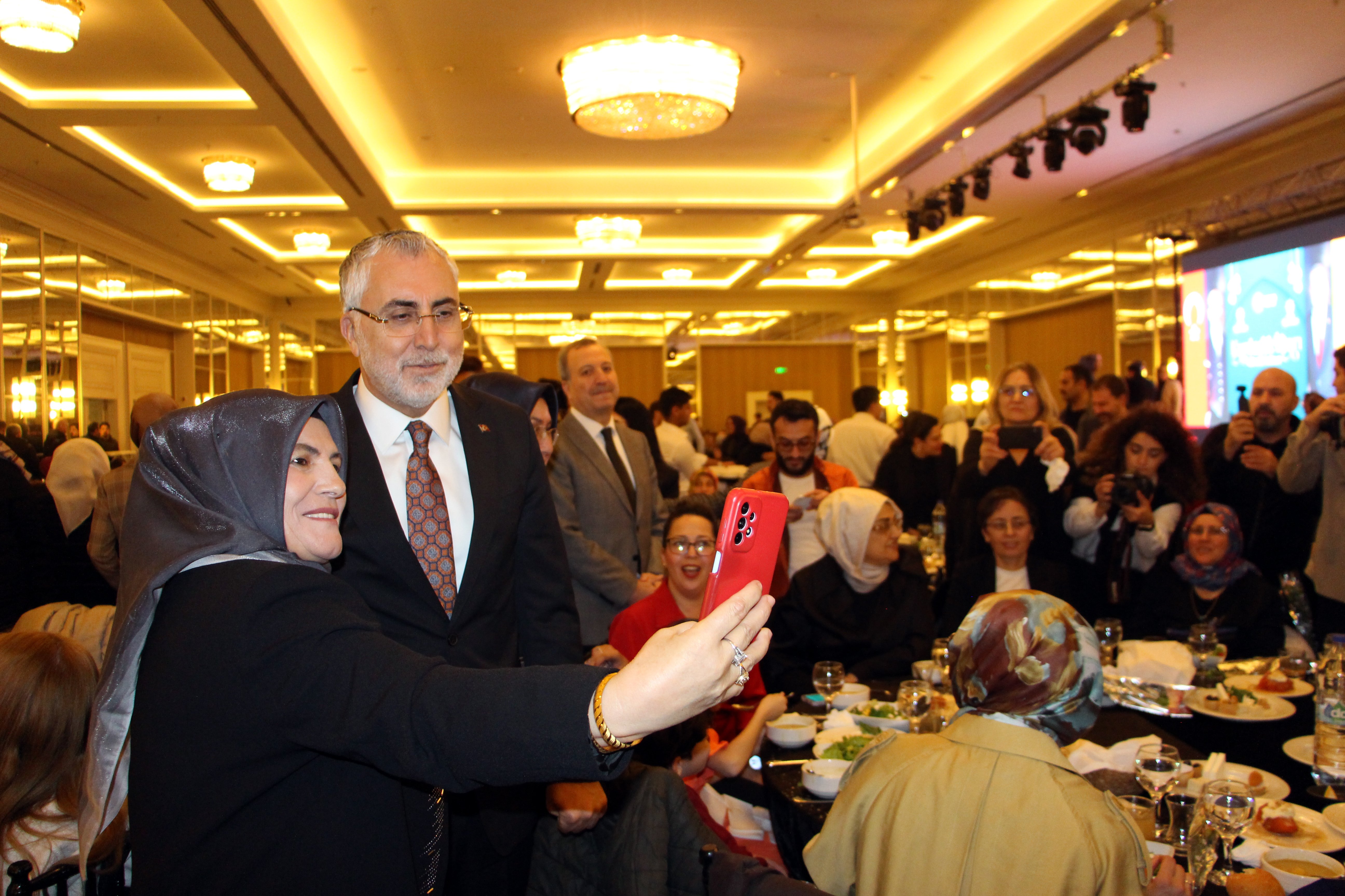 Bakan Vedat Işıkhan Isparta Programı