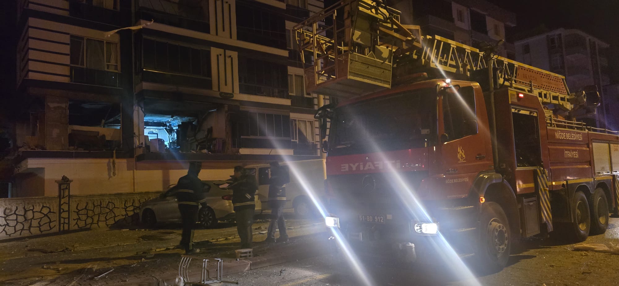 Niğde Patlama İtfaiye Müdahalesi