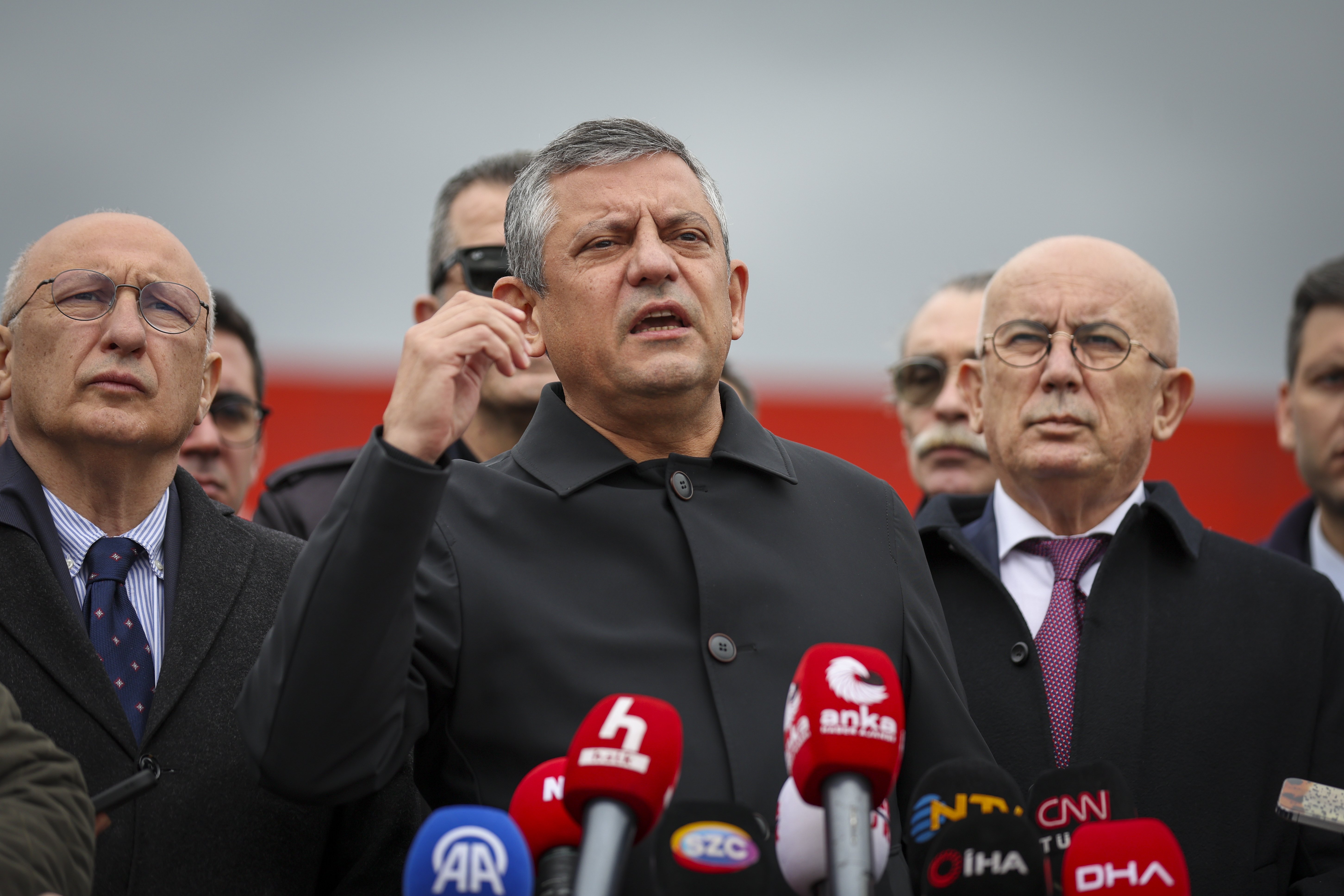 Özgür Özel Basın Açıklaması