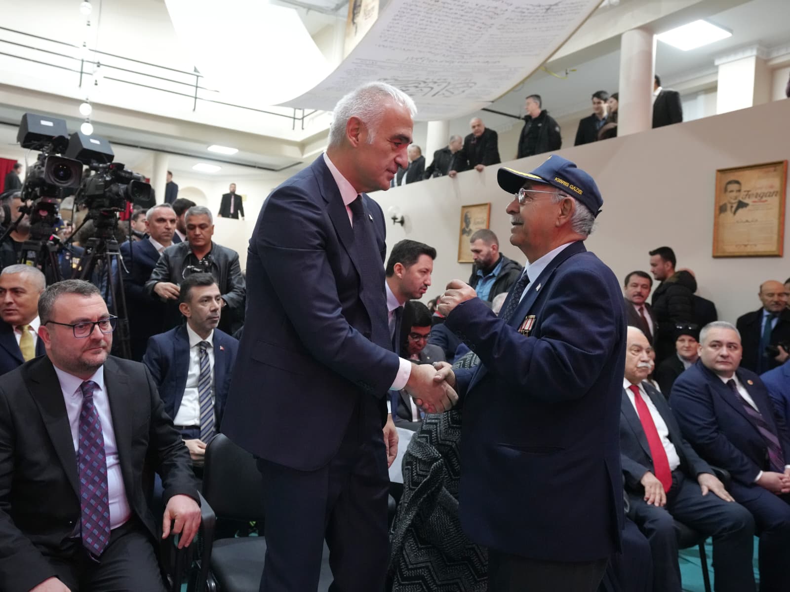 Mehmet Akif Ersoy Torunu Selma Ersoy