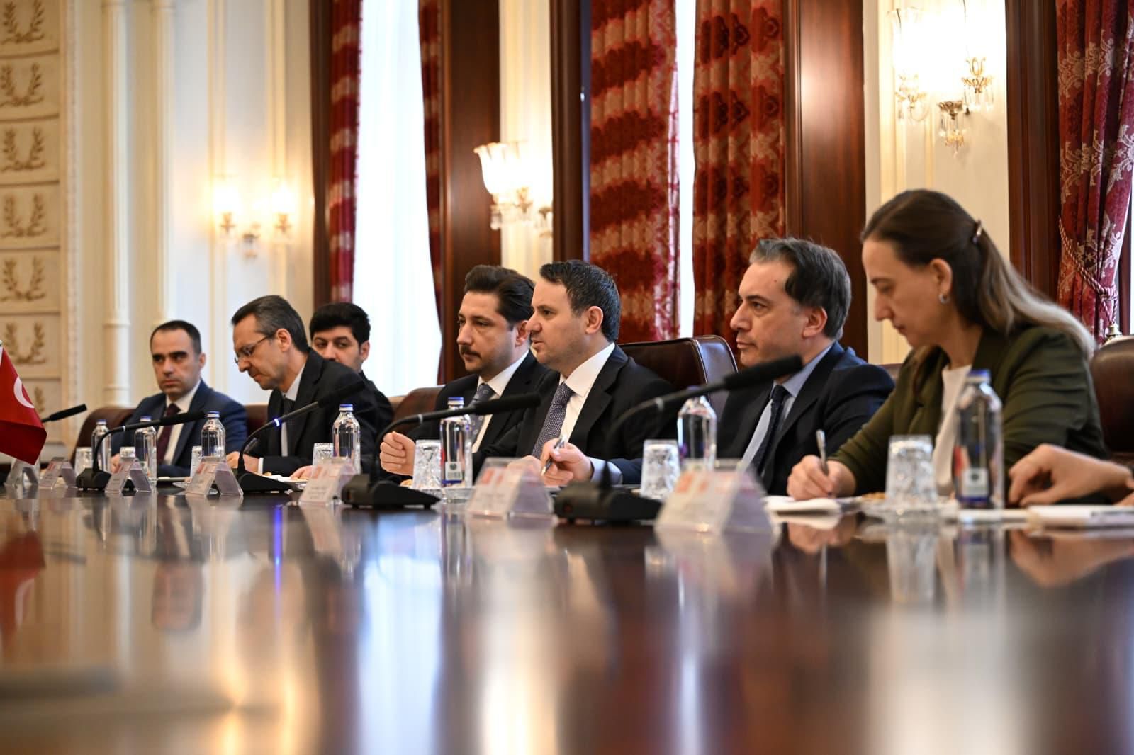 KKTC İçişleri Bakanı Dursun Oğuz Adalet Bakanı Akın Gürlek ile görüşmede