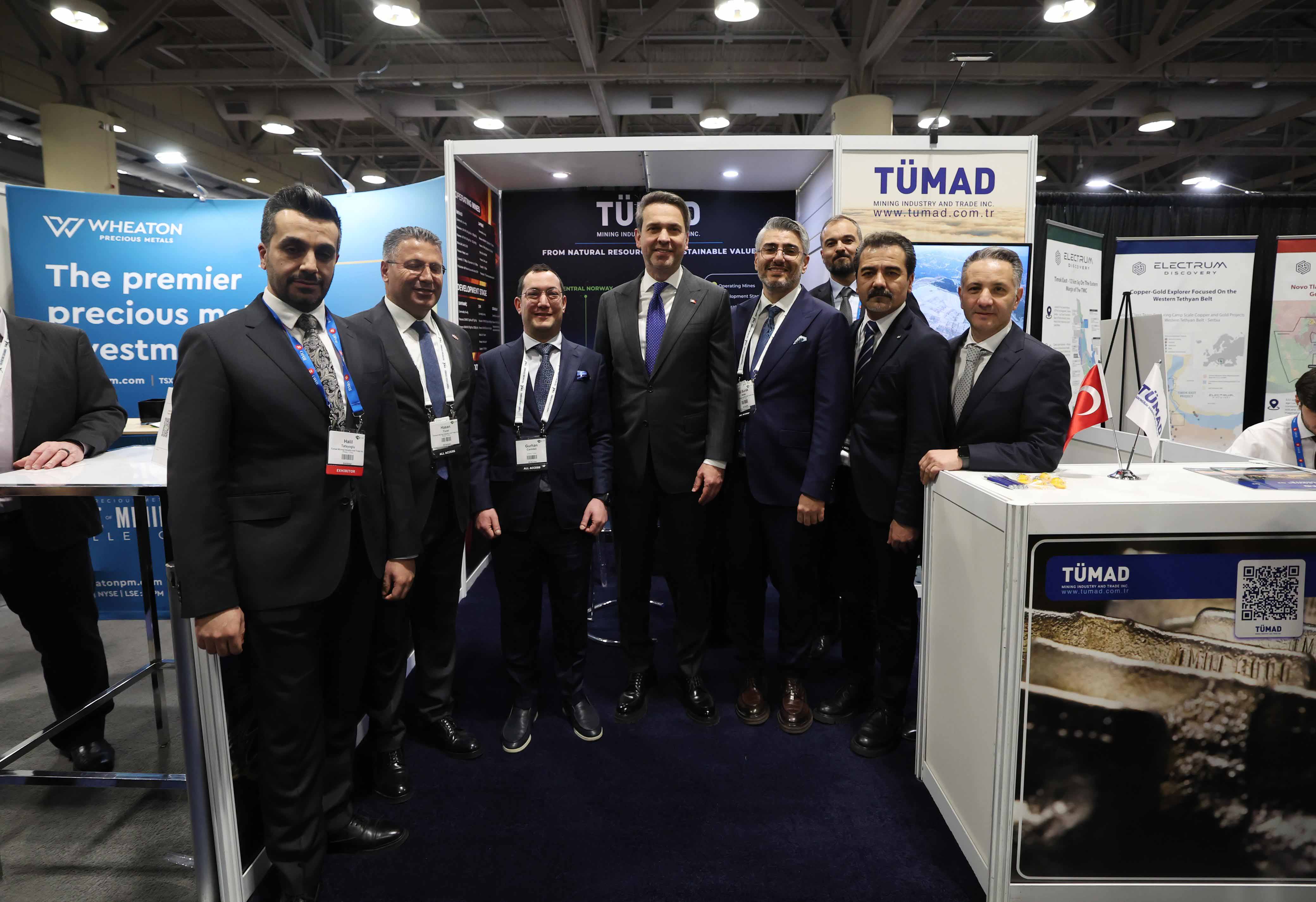 Bakan Bayraktar Kanada temasları görüntüleri