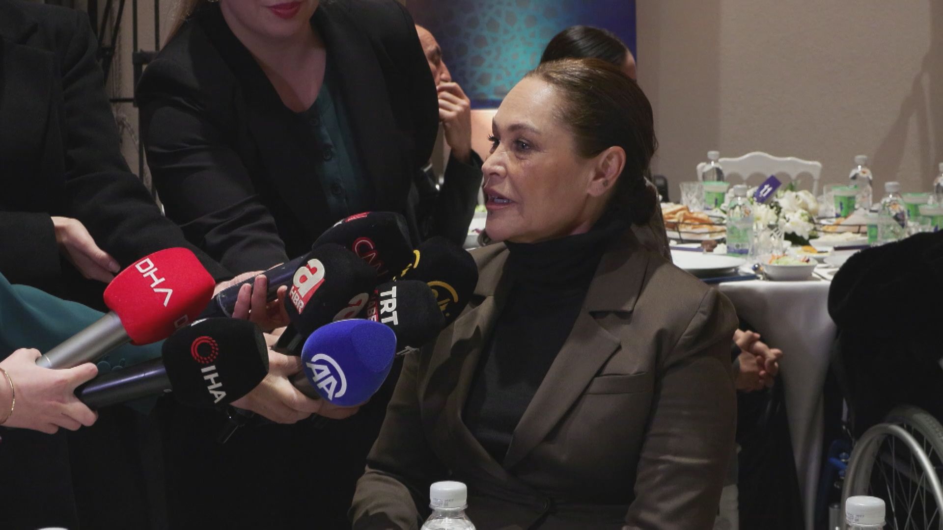 Bilal Erdoğan Darülaceze iftar programında konuşuyor