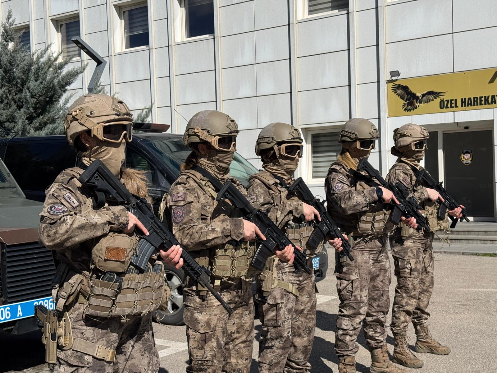 Kadın Özel Harekatçılar